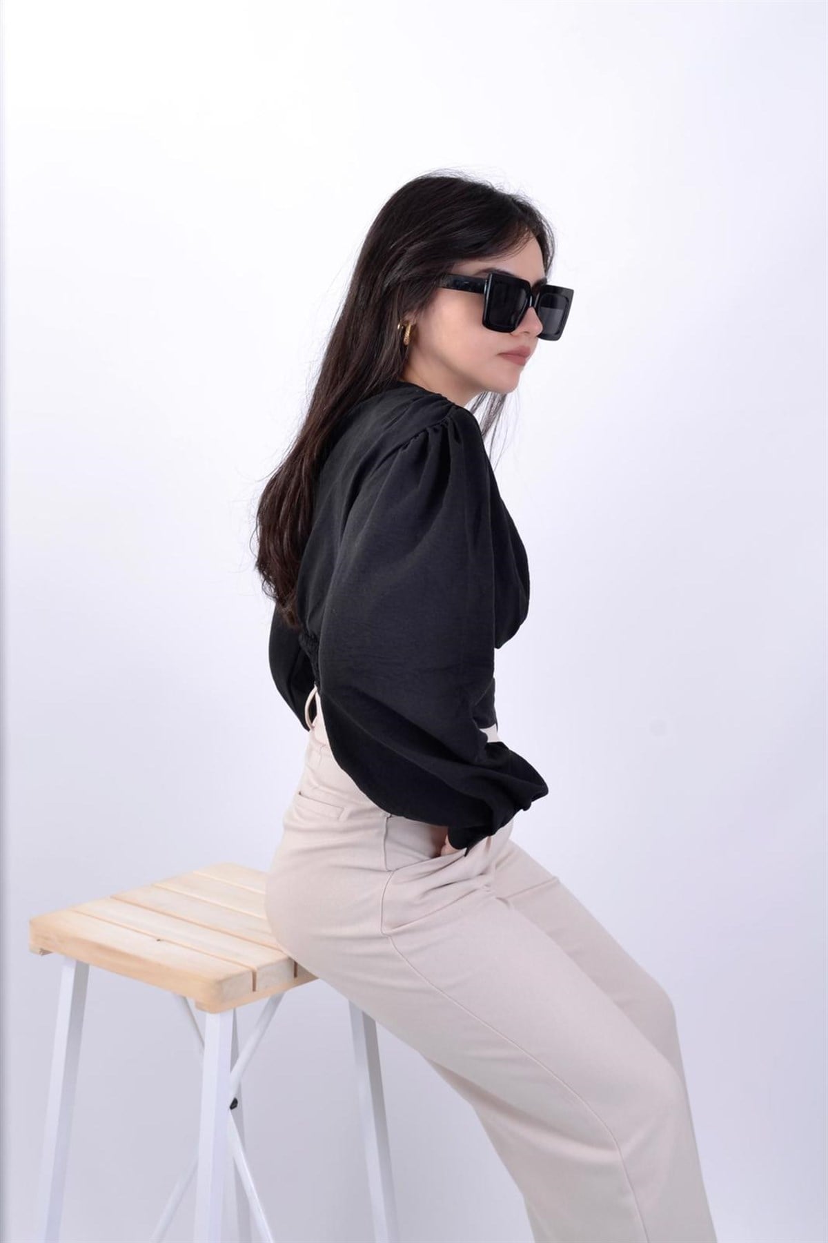 SİYAH BALON KOL ŞIK BLUZ