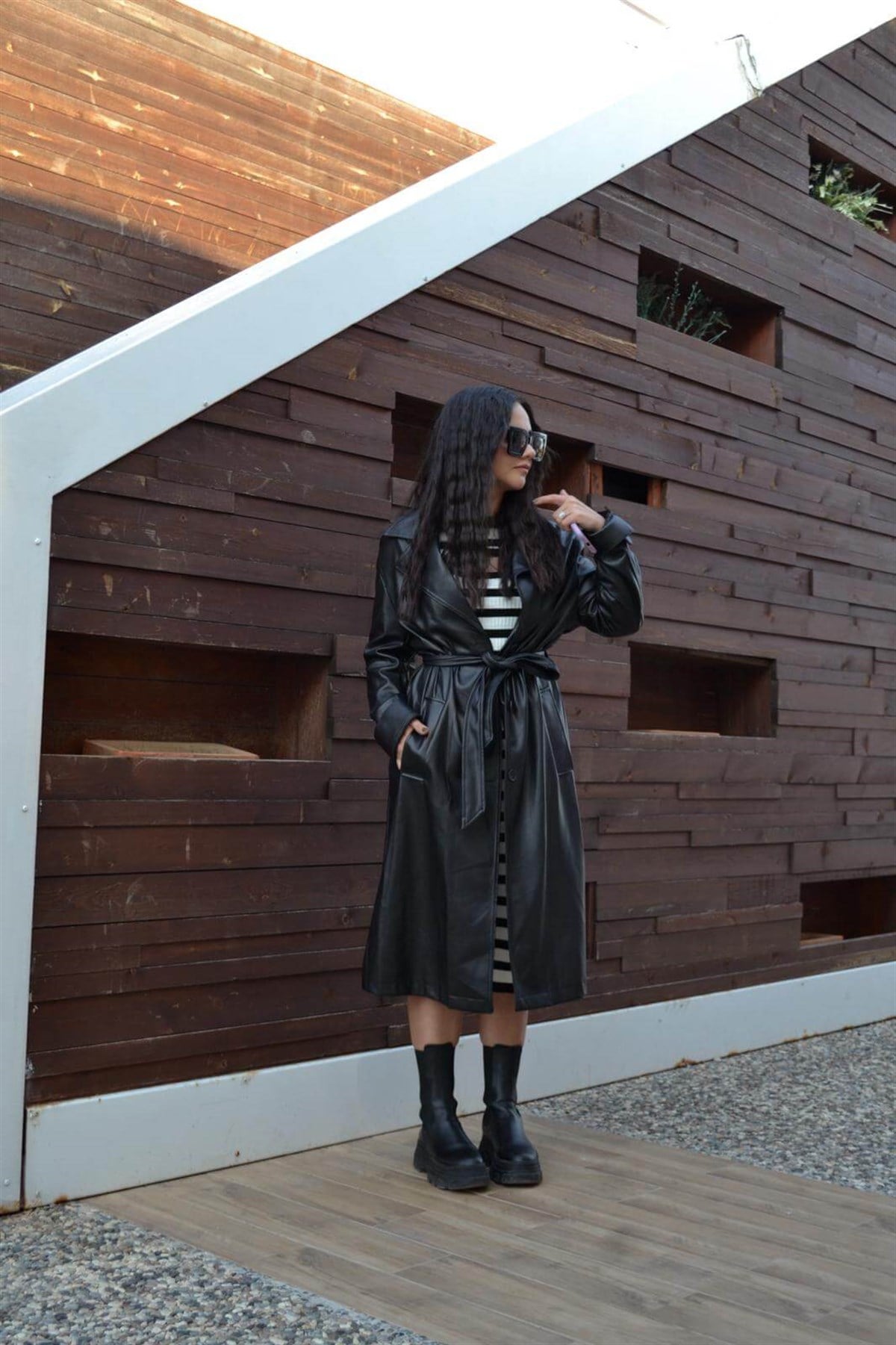 SUNİ DERİ TRENÇKOT