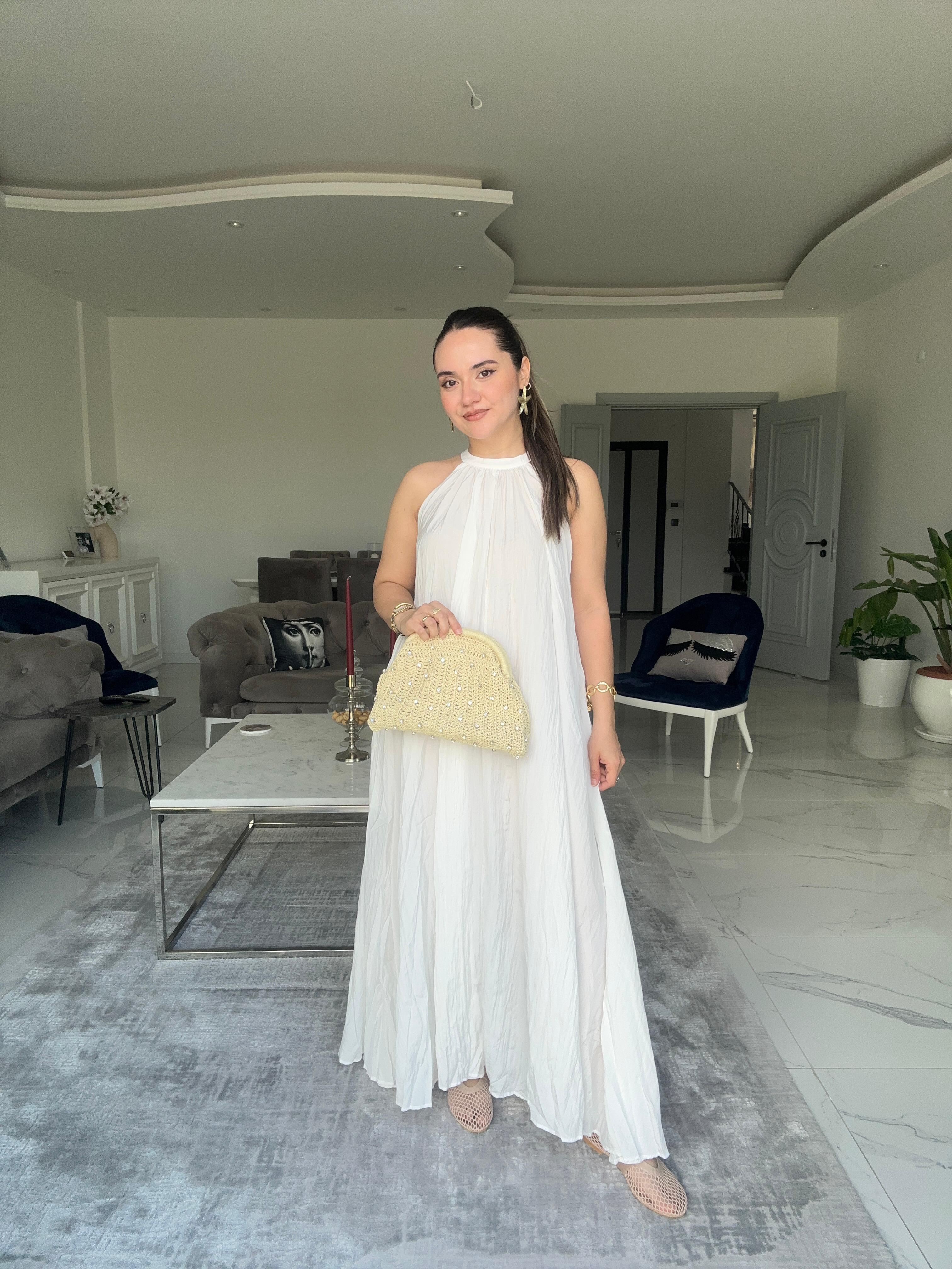 BEYAZ ŞİFON ELBİSE