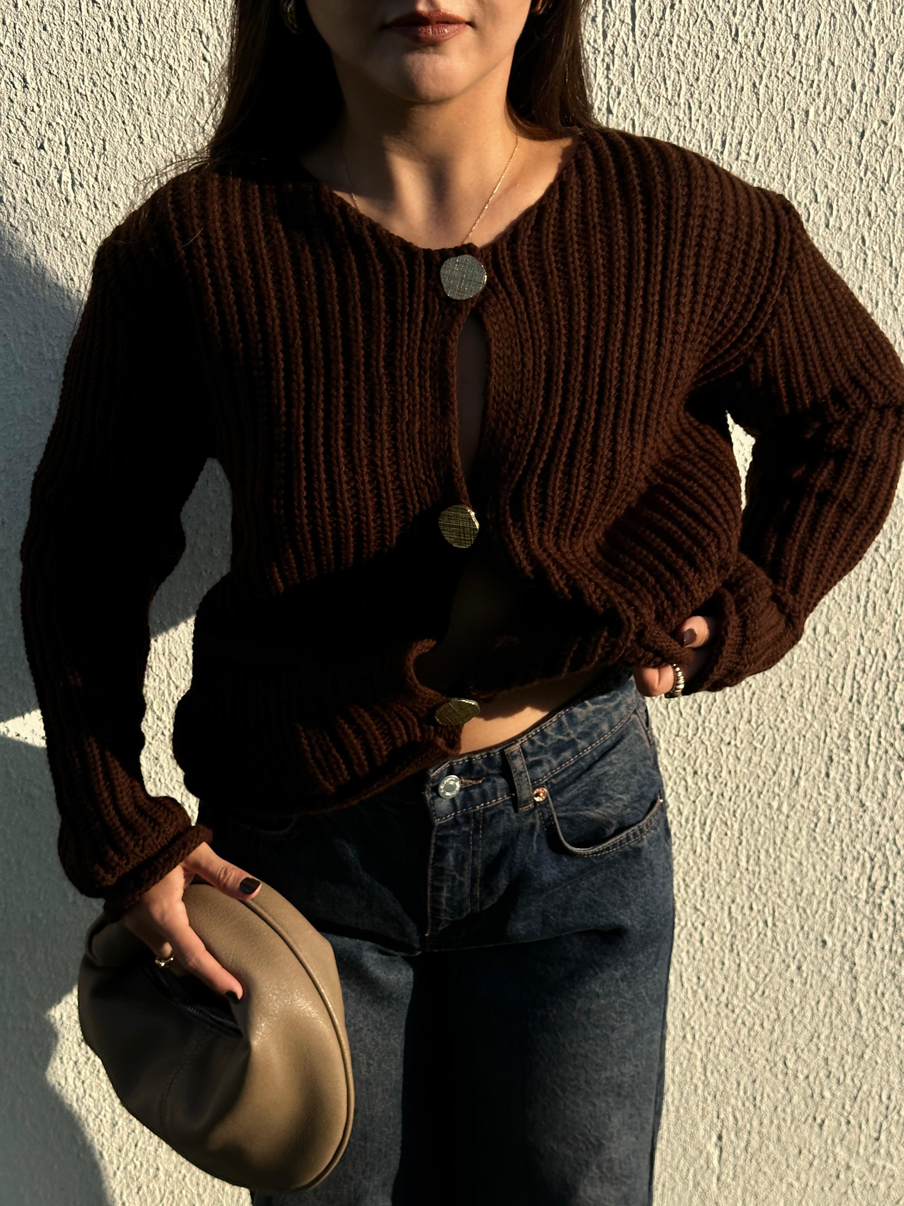 KAHVE GOLD DÜGMELİ HIRKA