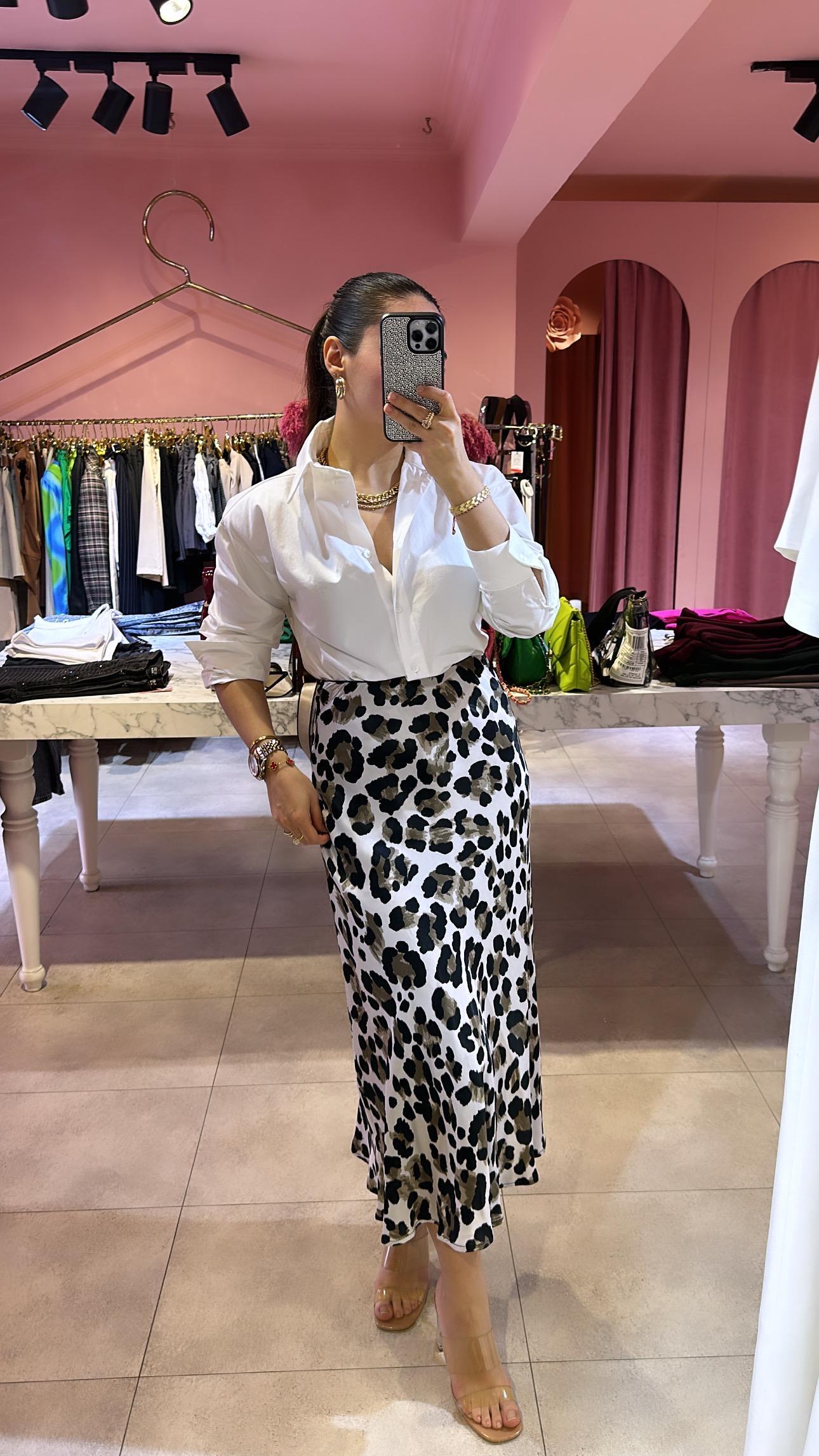 VATKALI BEYAZ GÖMLEK