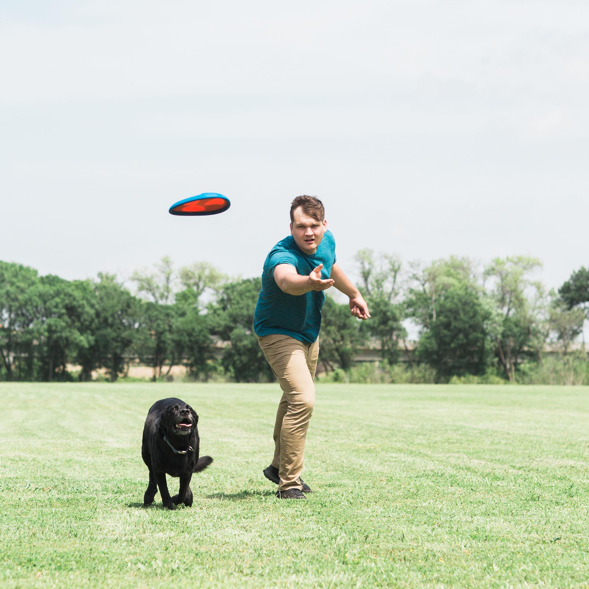 Chuckit! Fetch Flight Frizbi - Oyun Topları ve Frizbiler