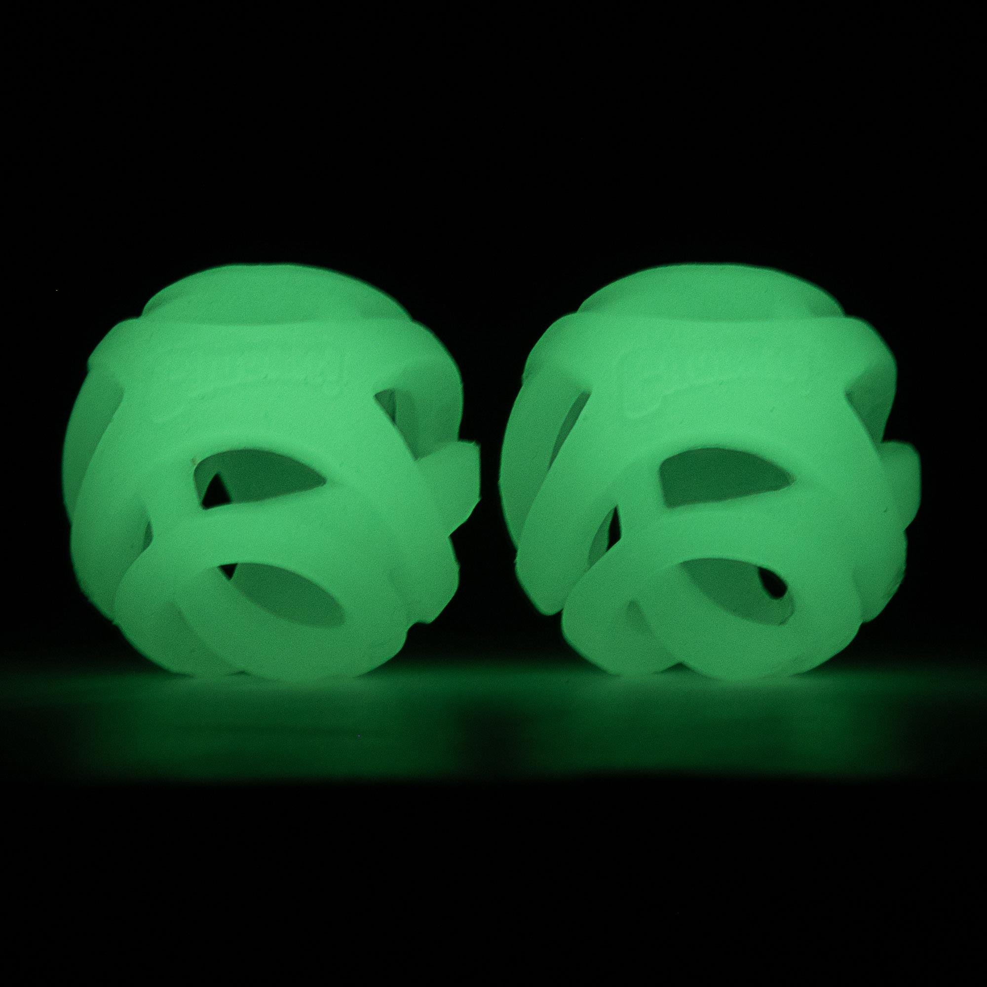 Chuckit! Max Glow Air Fetch Gece Parlayan 2'li Köpek Oyun Topu (Küçük Boy) - Oyun Topları ve Frizbiler