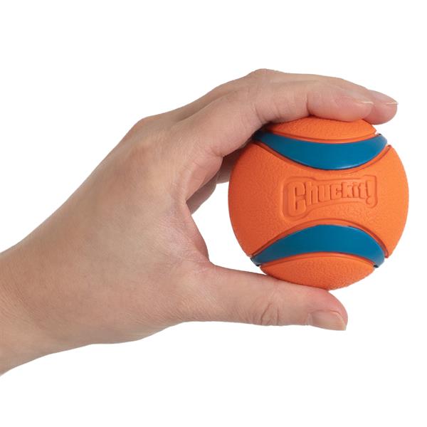 Chuckit! Ultra Ball Köpek Oyun Topu (Orta Boy) - Oyun Topları ve Frizbiler