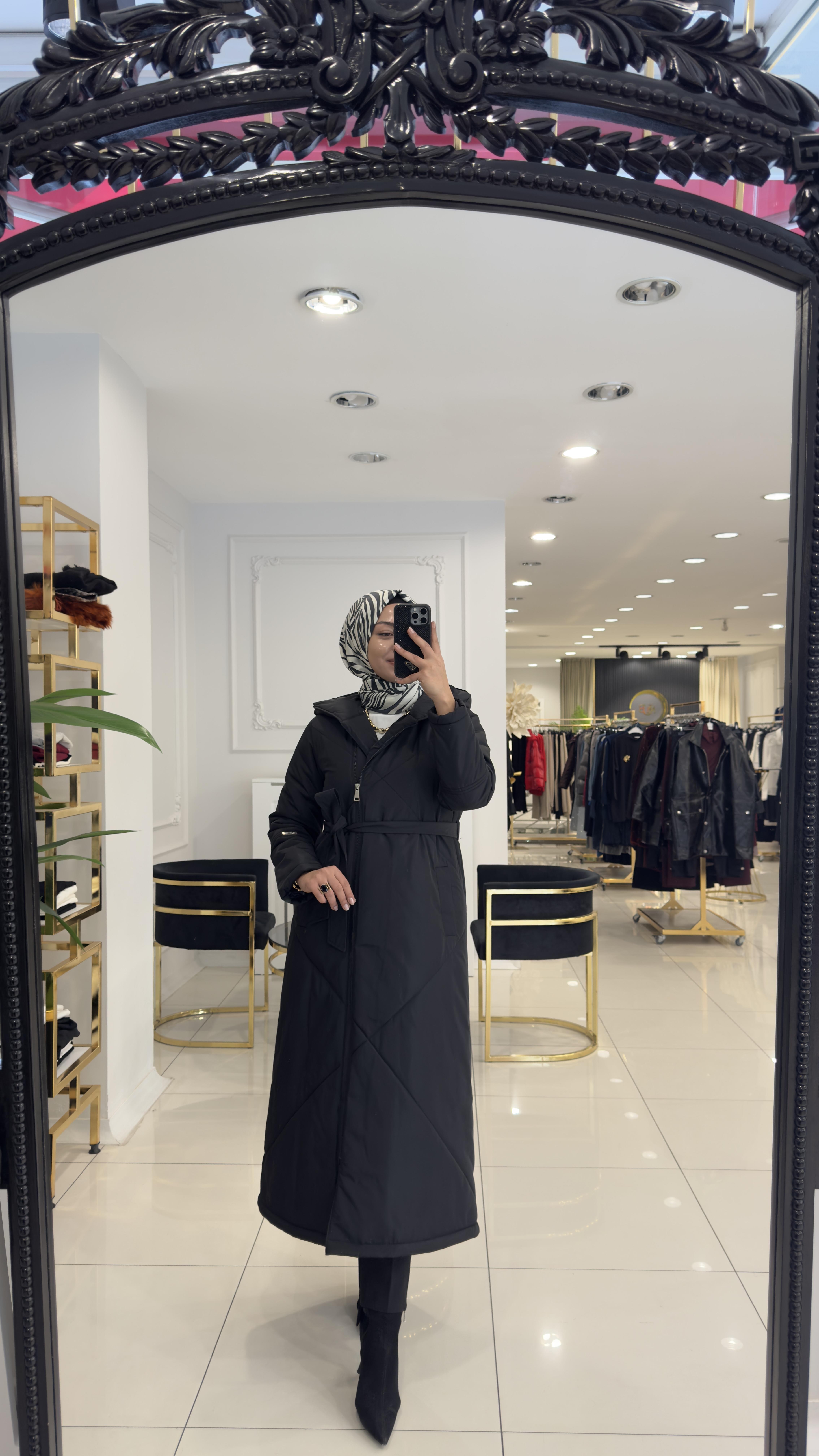 7618 Kuşaklı kapişonlu lina mont-SİYAH