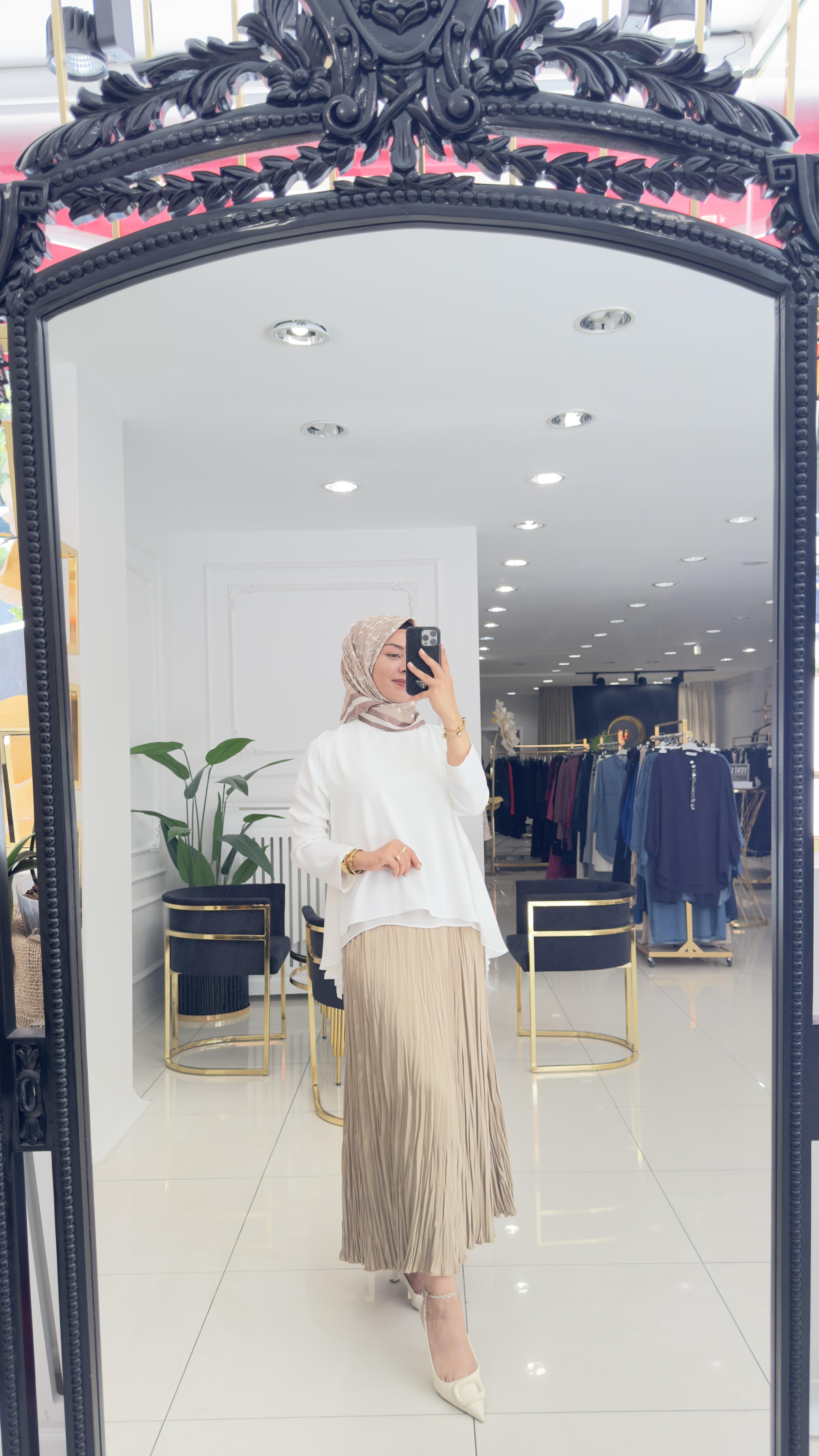 1015 Şifon volanlı bluz-EKRU