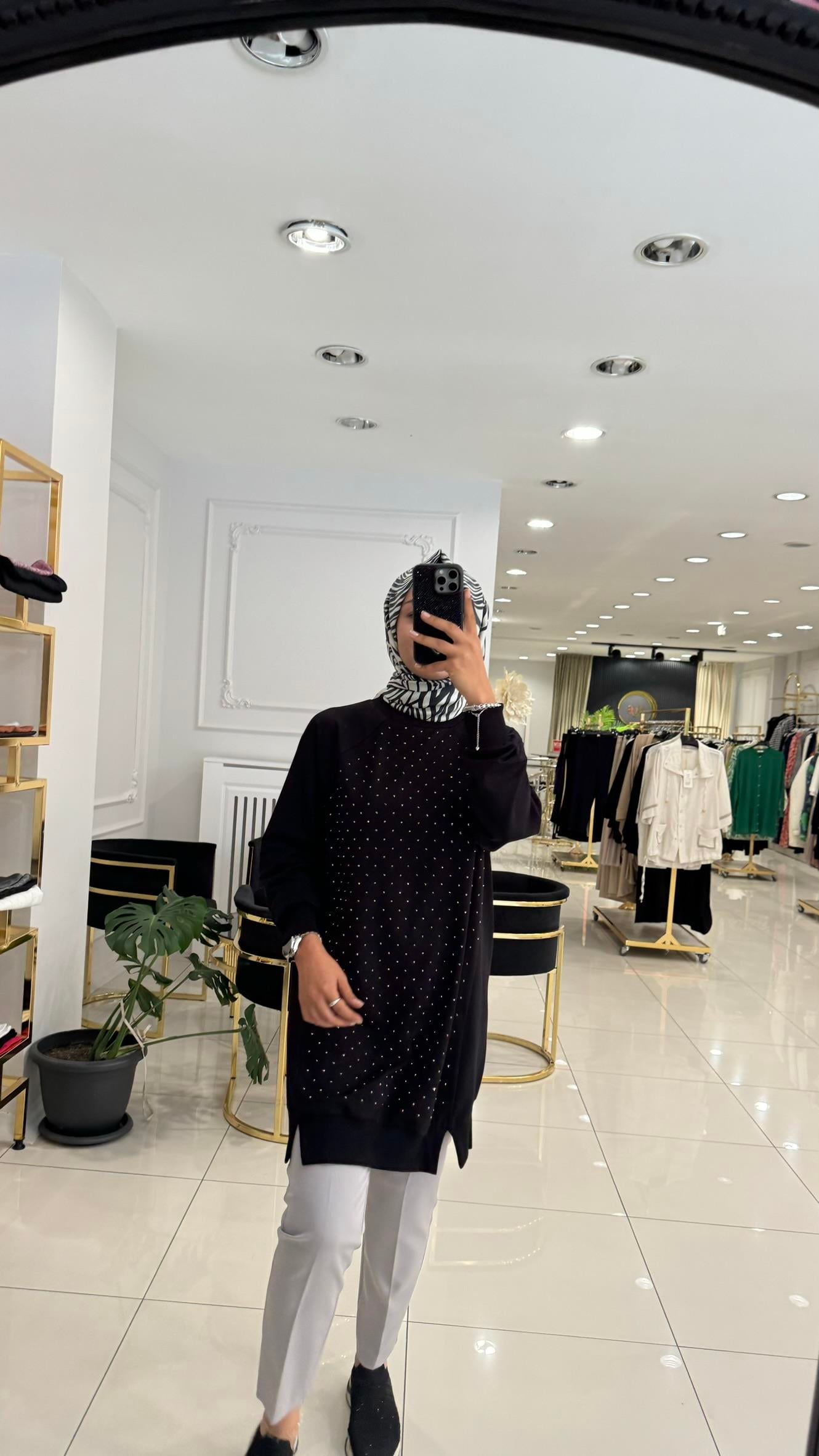 10565 Taşlı şık tunik-SİYAH