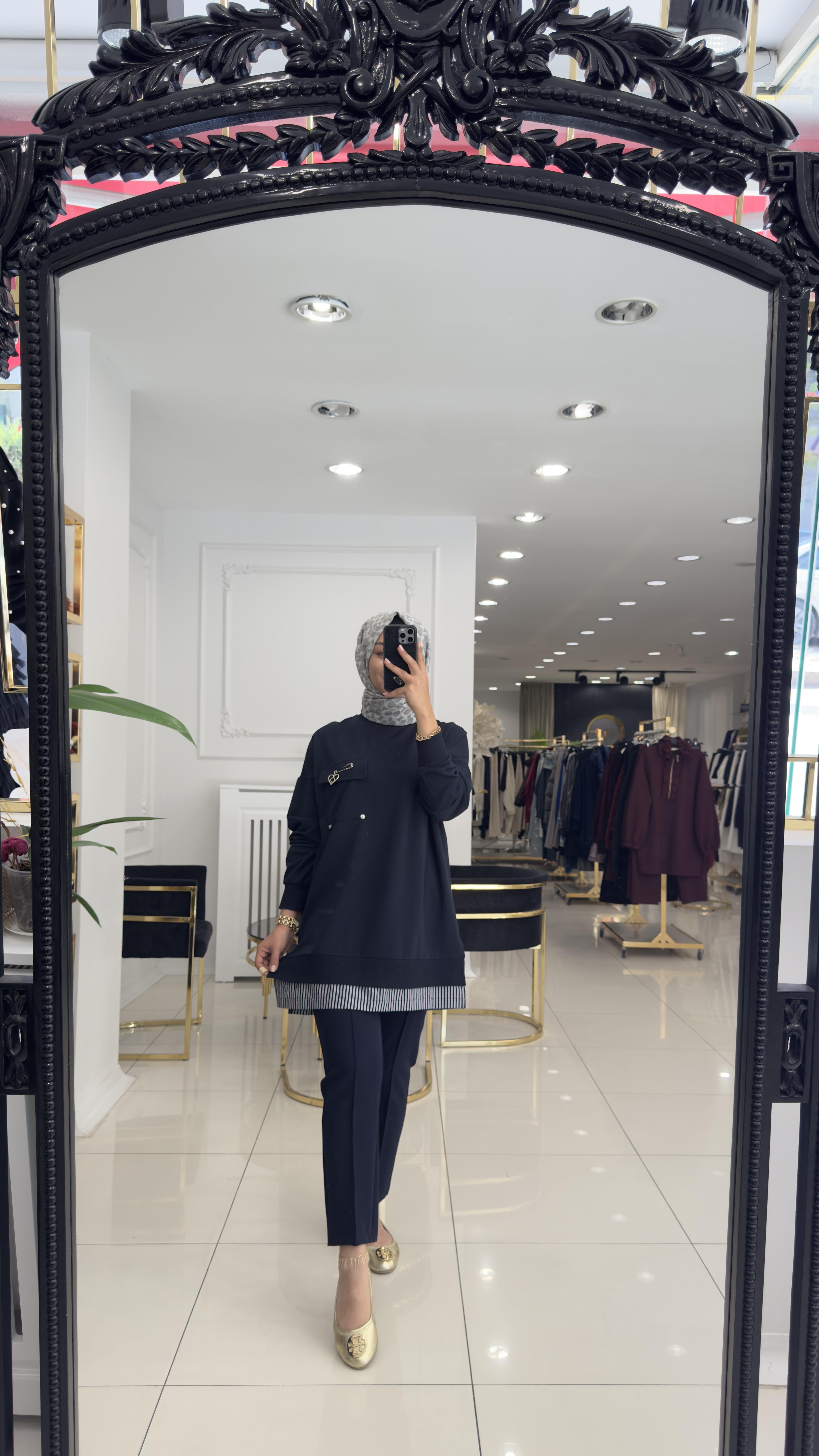 10720 İğne broşlu tunik-LACİVERT