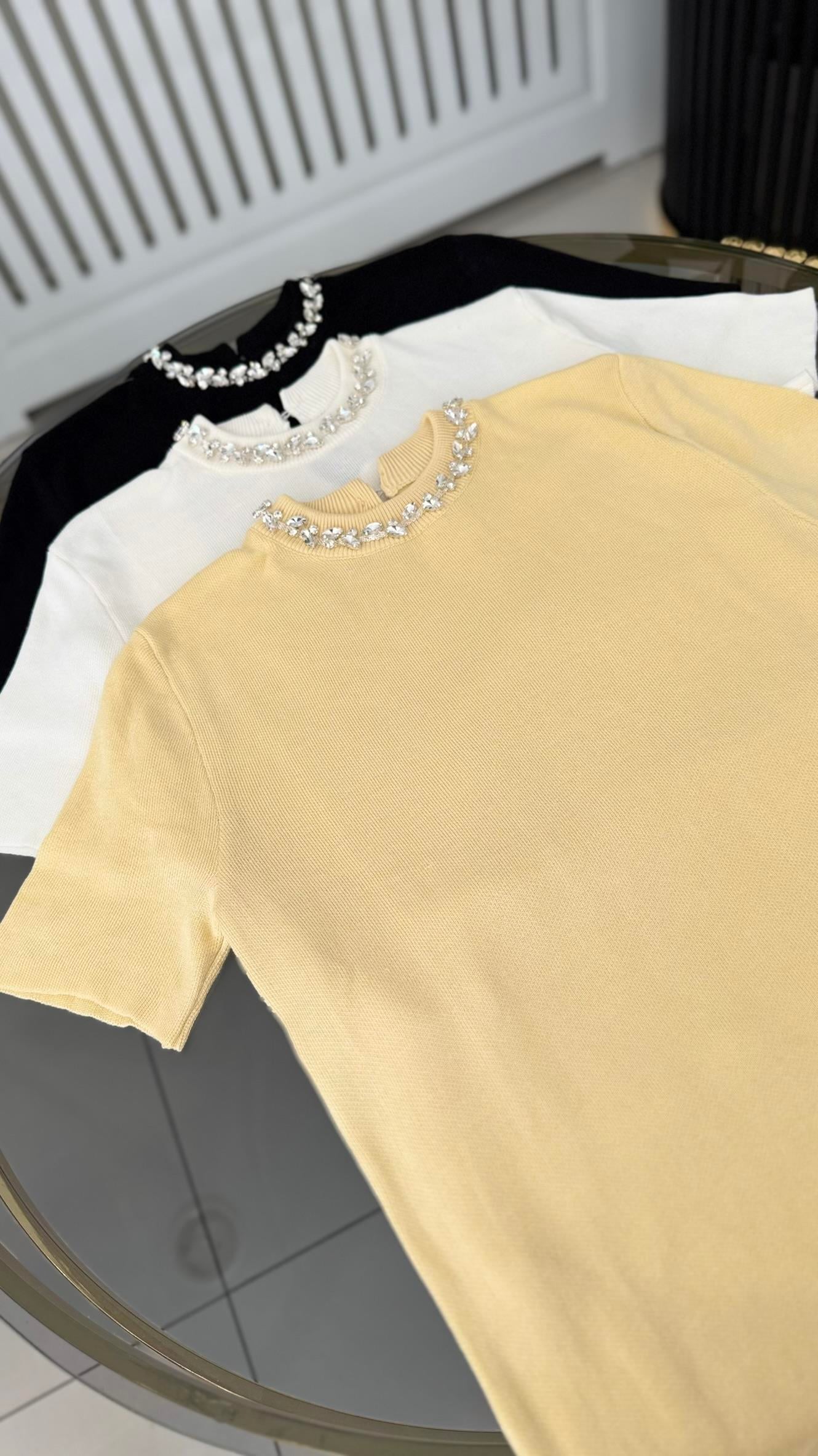 1100 Yaka taşlı bluz-EKRU