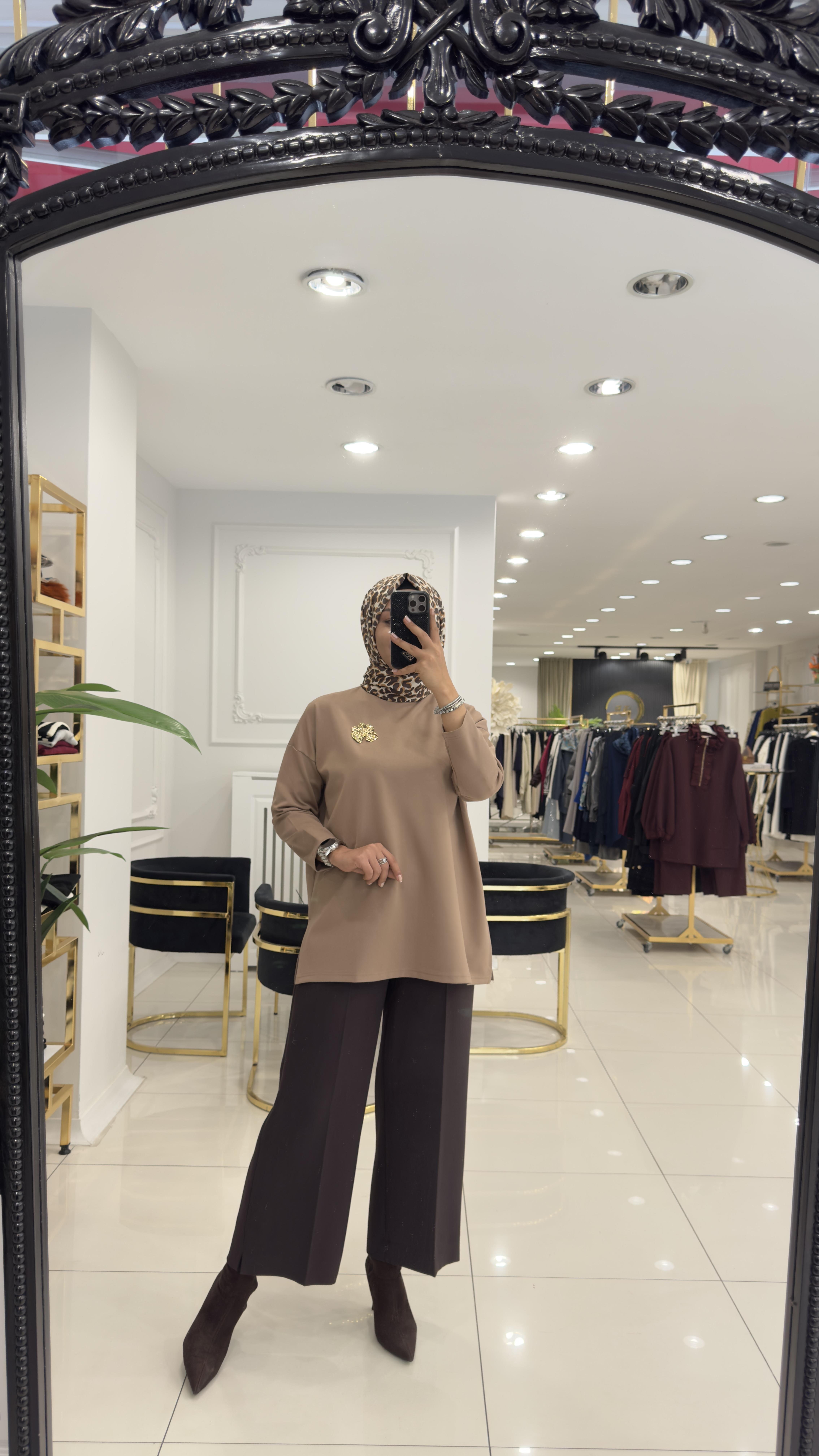 1548 Vega broşlu tunik-CAMEL