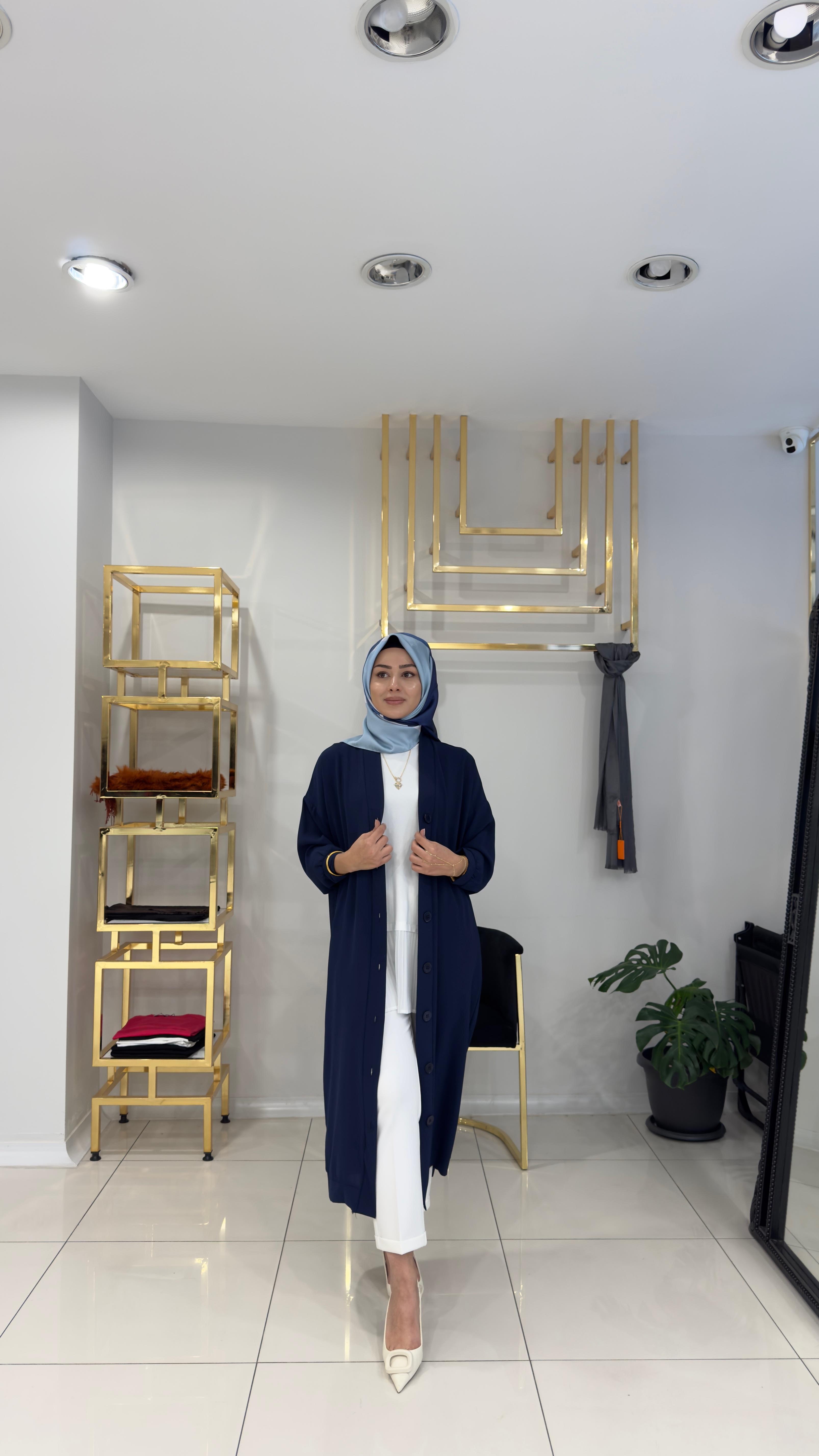 1586 Linda Düğmeli Kap-LACİVERT