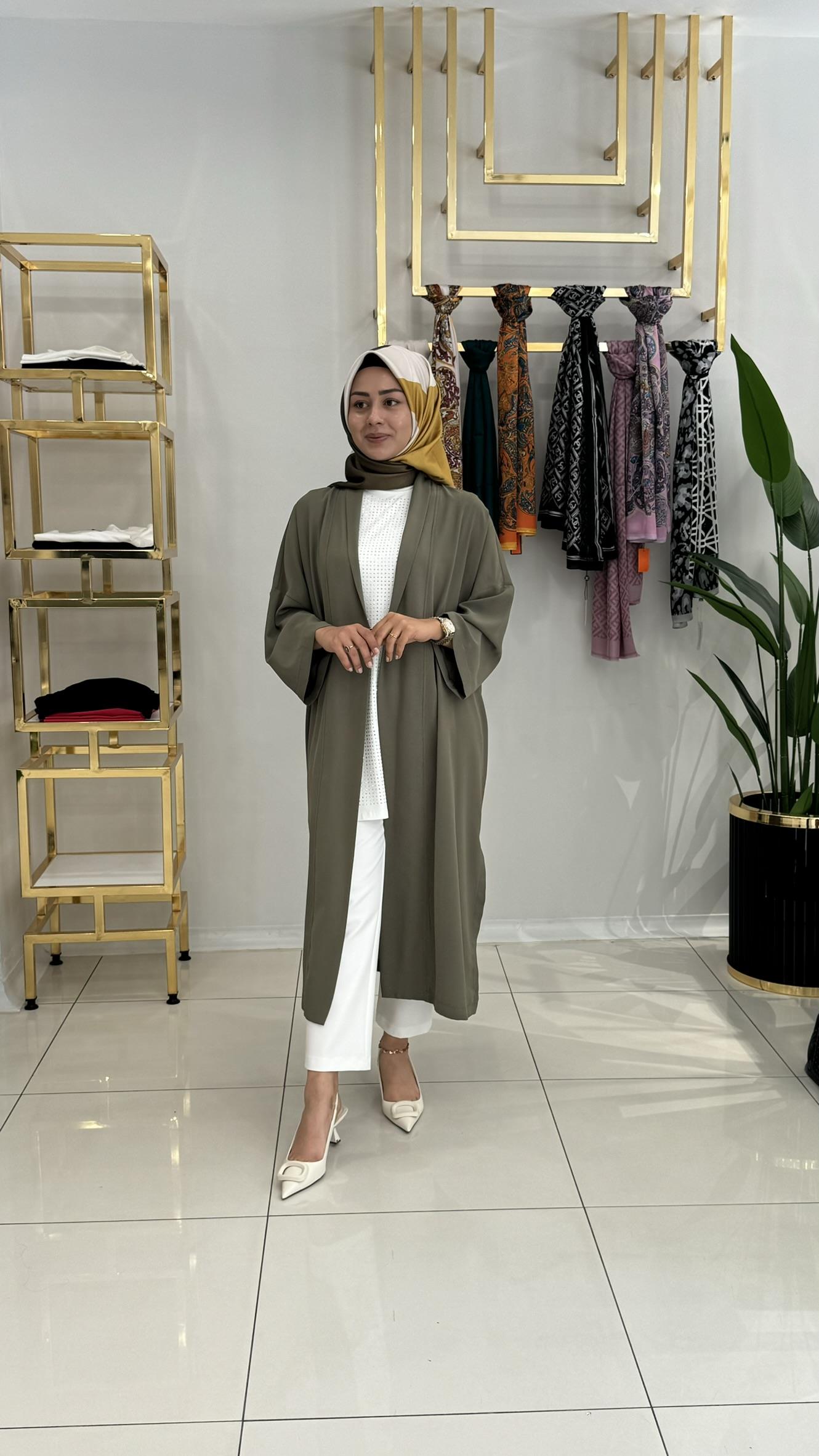 1979 İğne broşlu kap -HAKİ