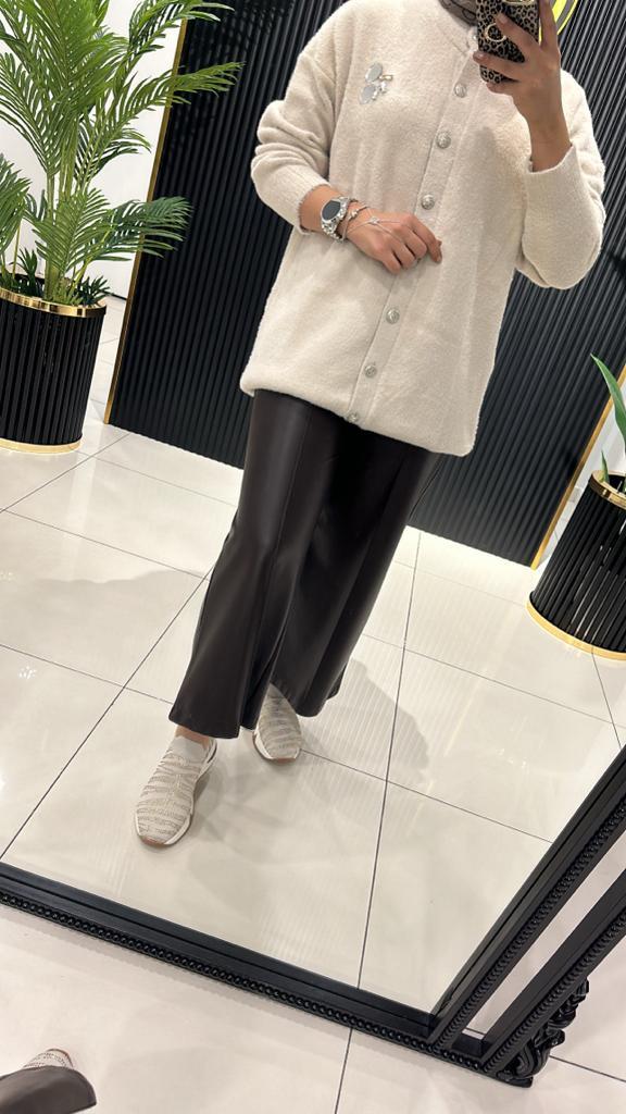 202 UZUN DÜĞMELİ YUMOŞ HIRKA BEJ