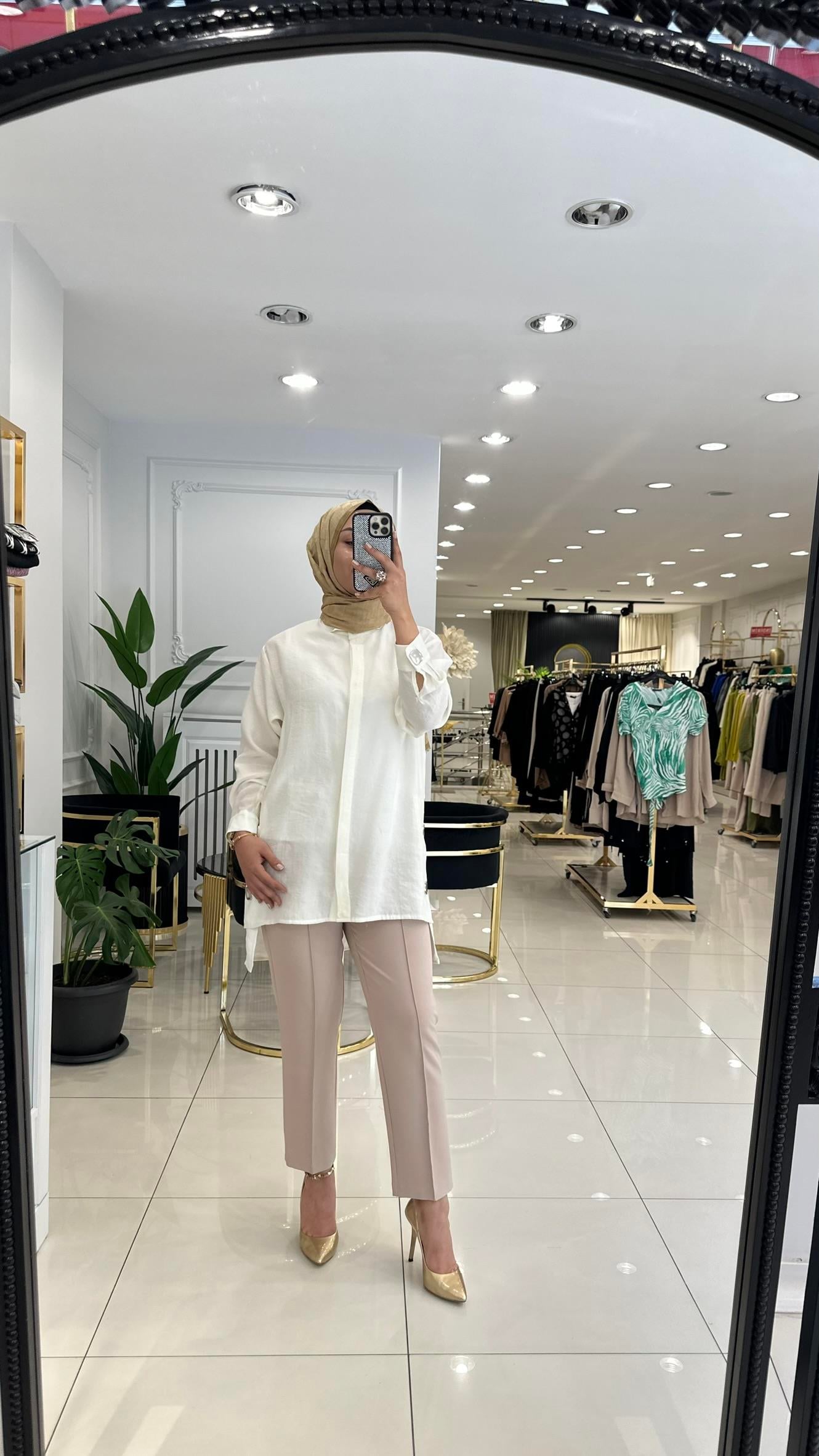 21390 İpek qupra gömlek- Kemik 