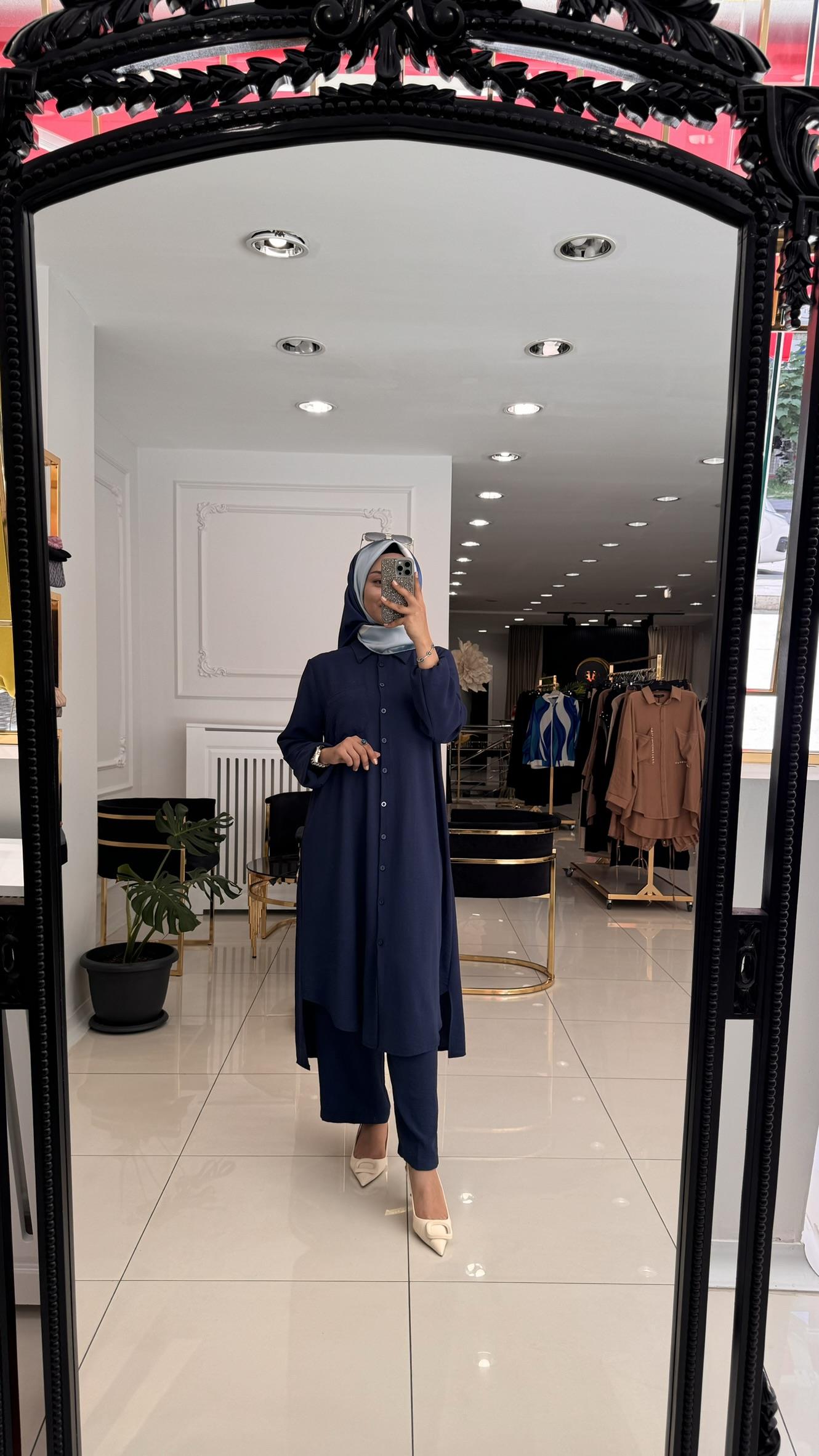 218 Türkan düğmeli takım-LACİVERT