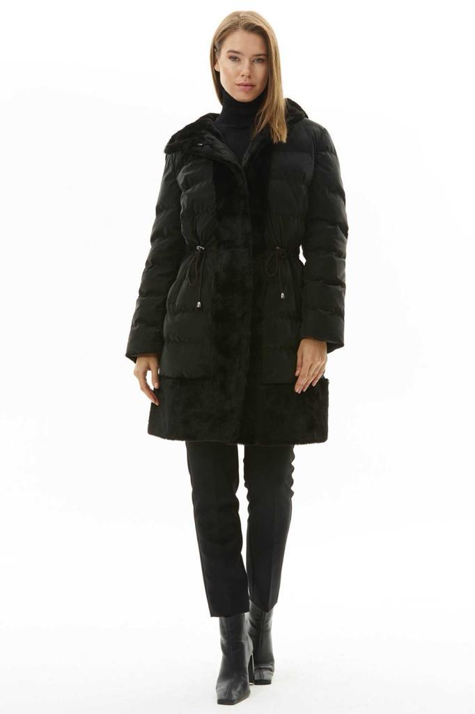 23KSL6081 KENDİNDEN KAPÜŞONLU ŞERİT KÜRK KOMBİNLİ UZUN MONT   SİYAH