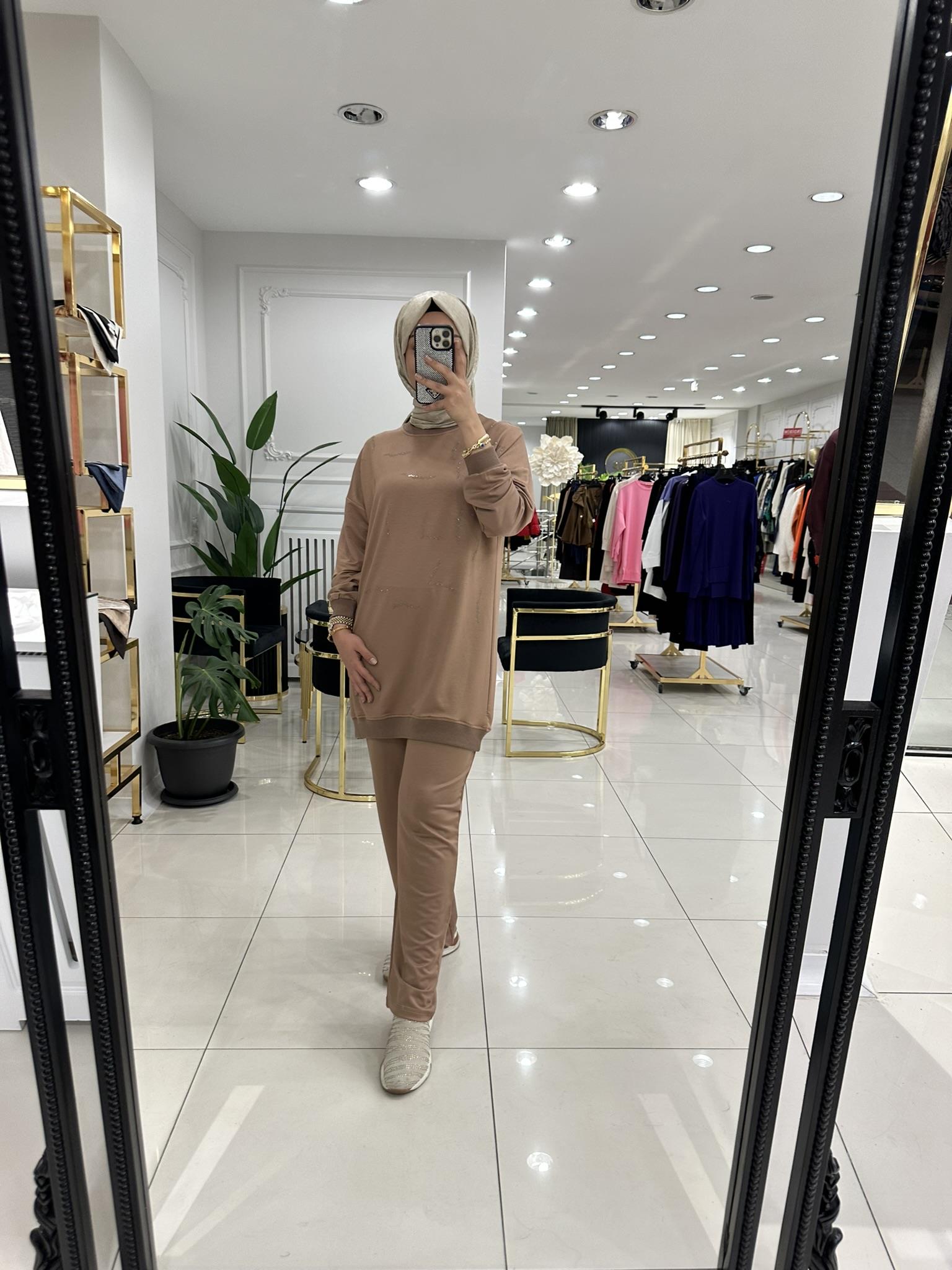 24160 Taşlı rahat takım -VİZON