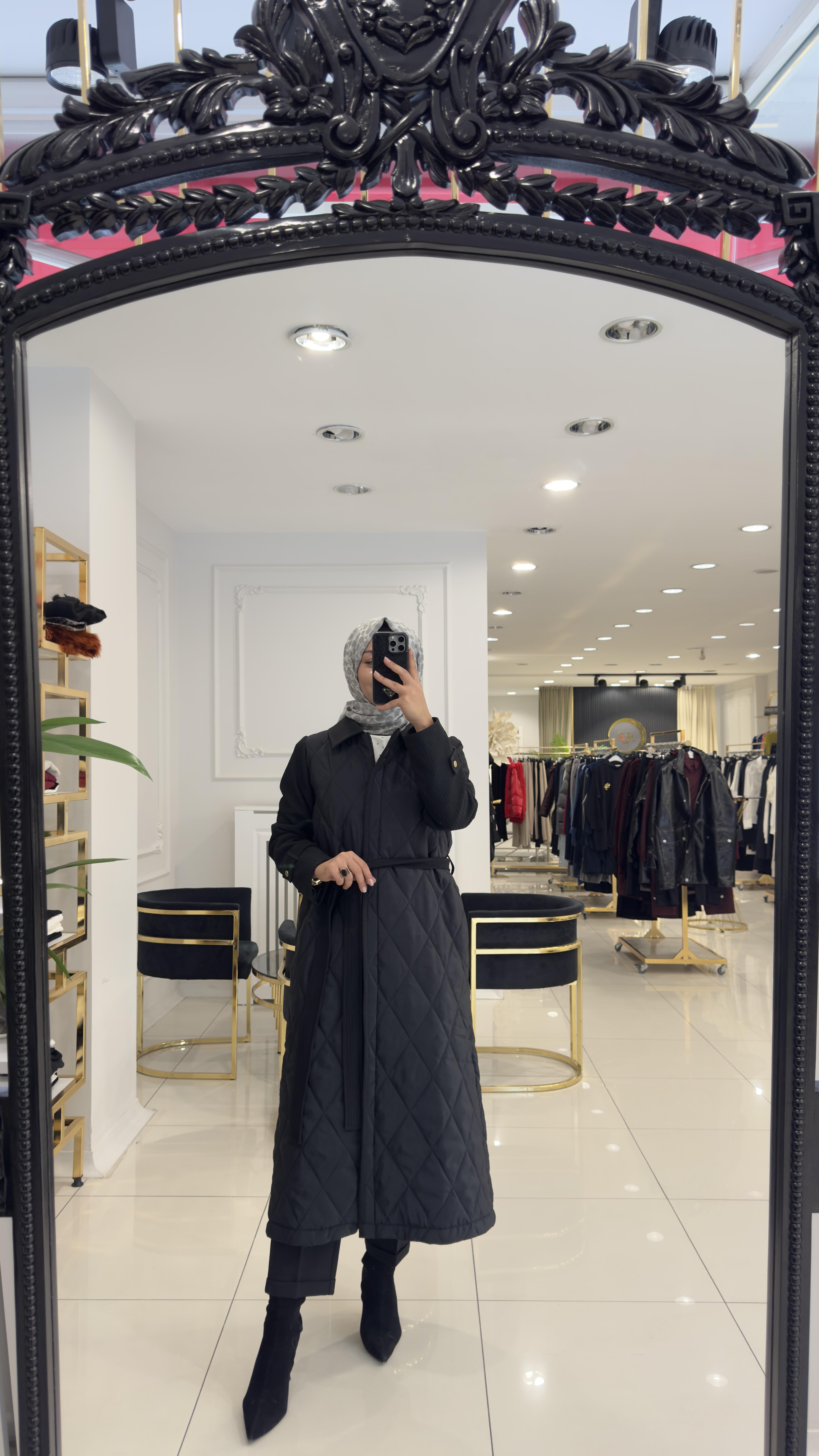 2554 Garnili kapitone kaban-SİYAH