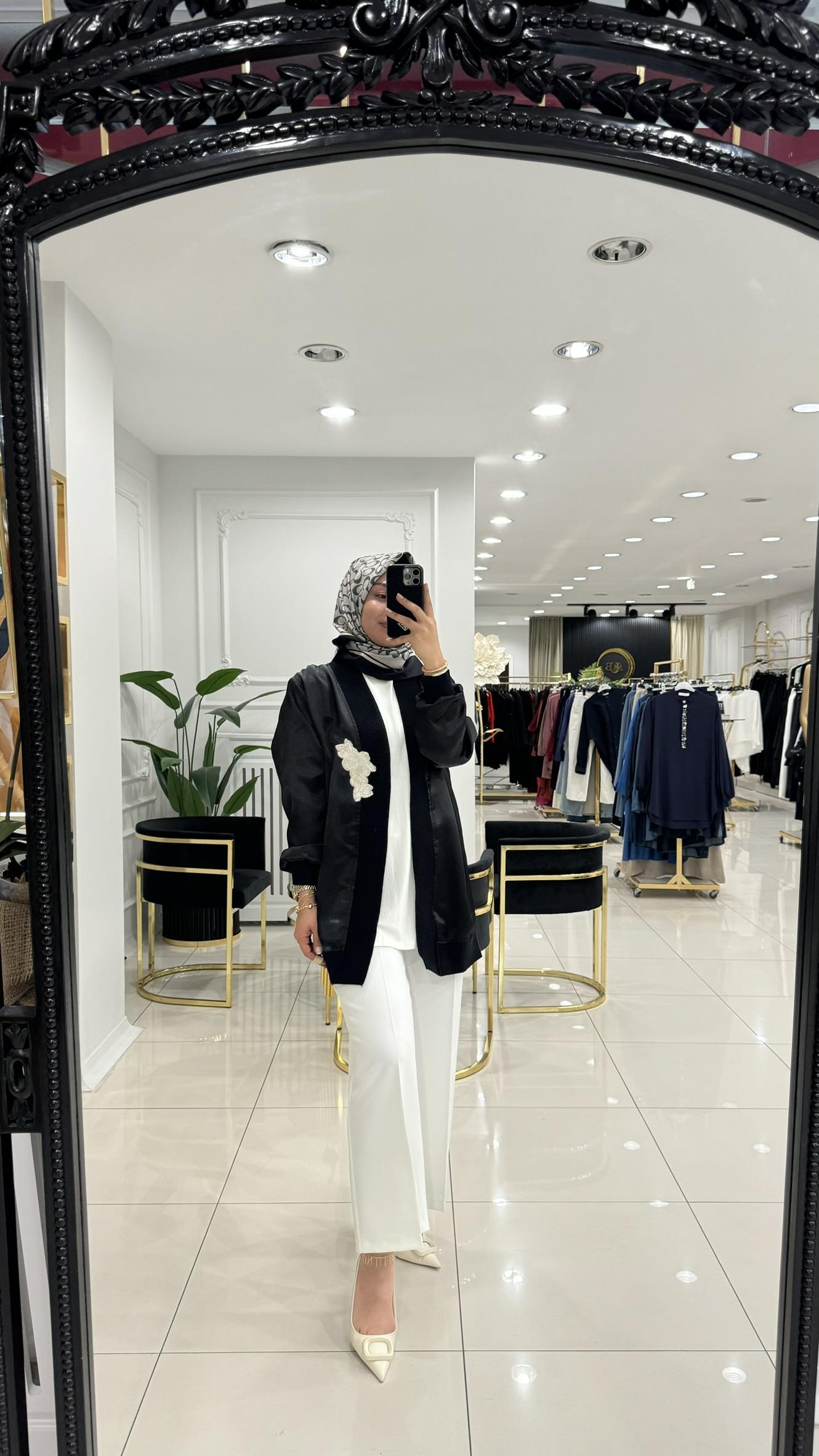 3249 Mina işlemeli hırka-SİYAH