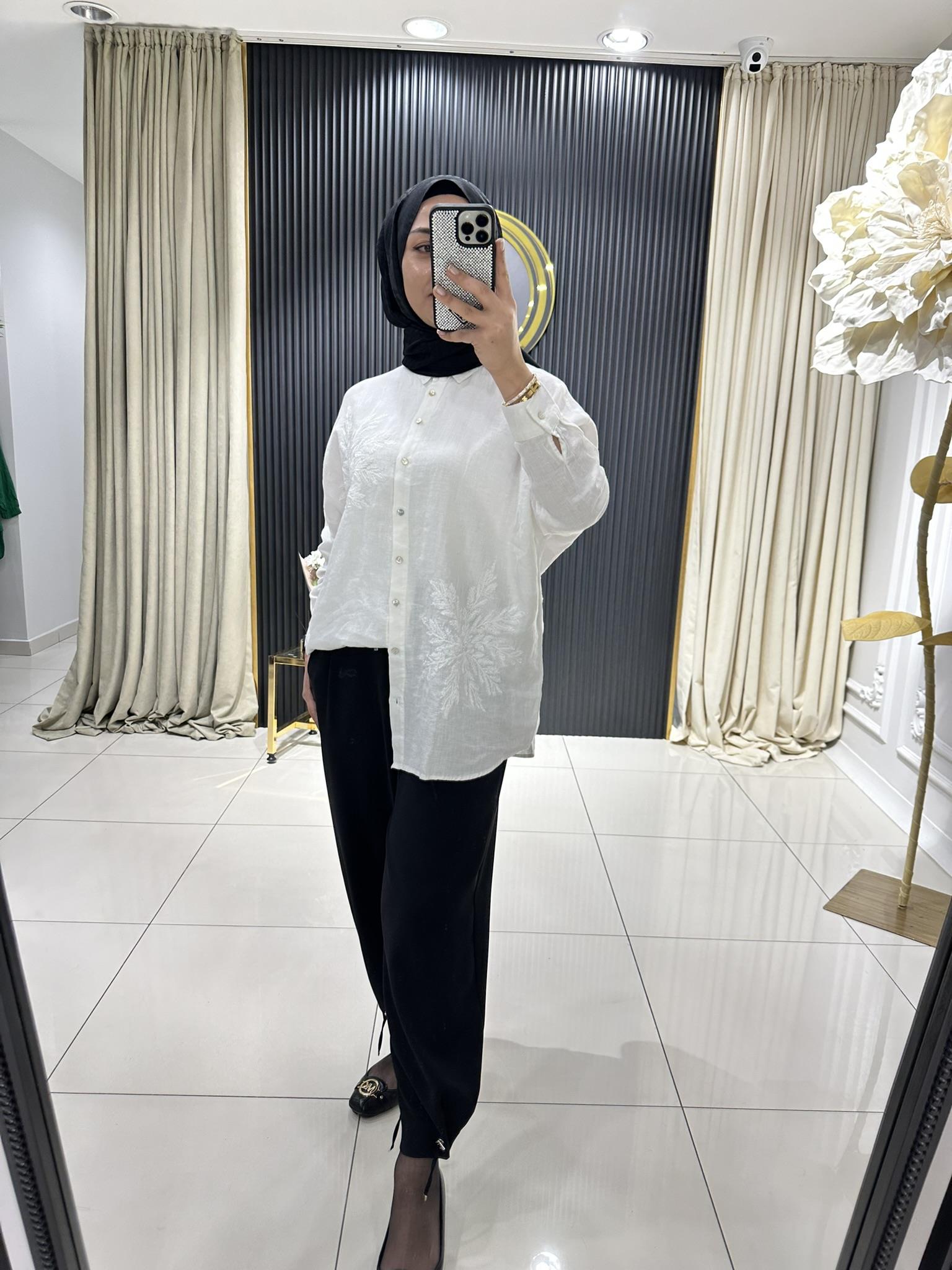 33535 Keten işlemeli gömlek  EKRU