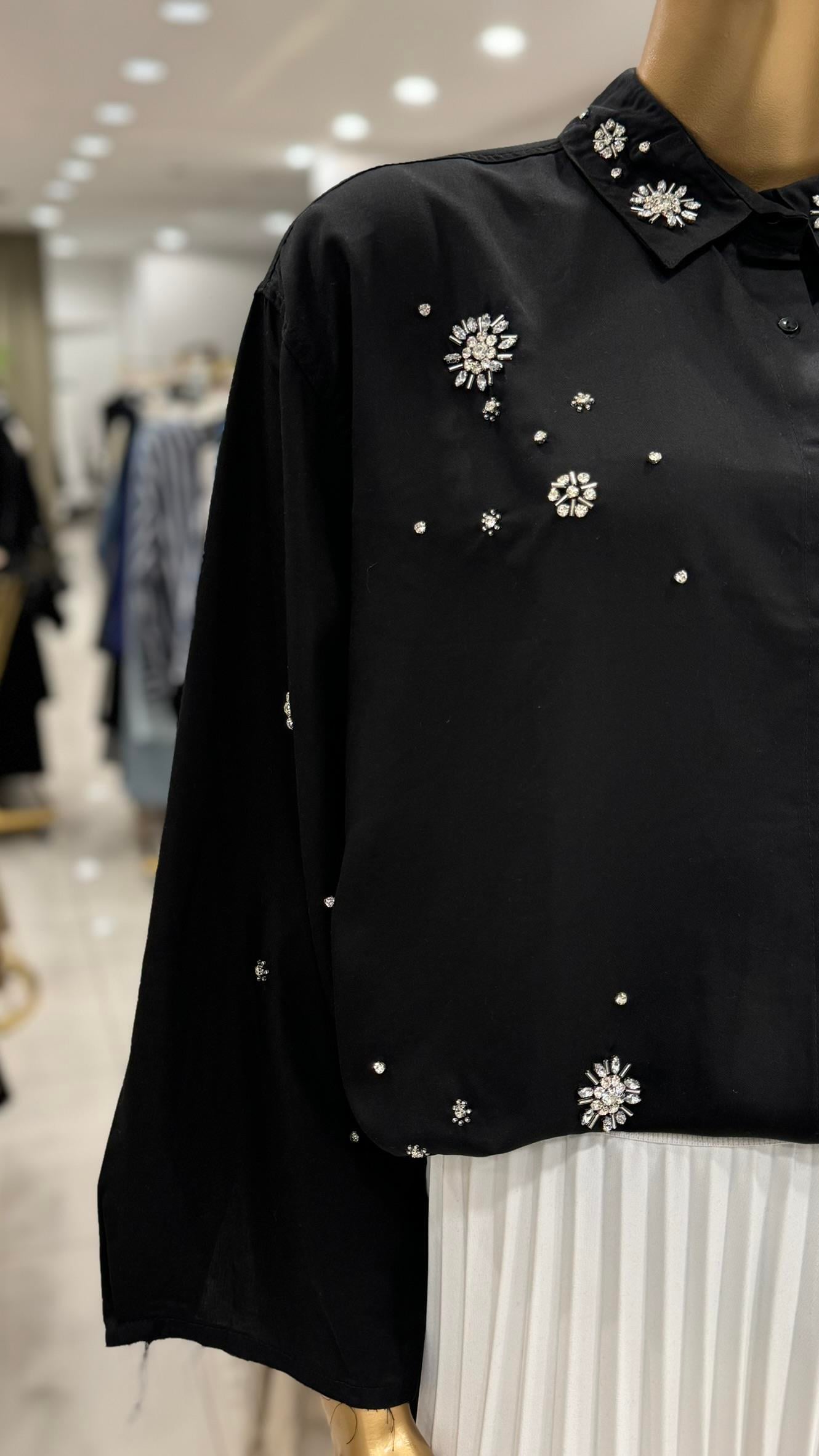 34358 İthal taş işlemeli gömlek-SİYAH