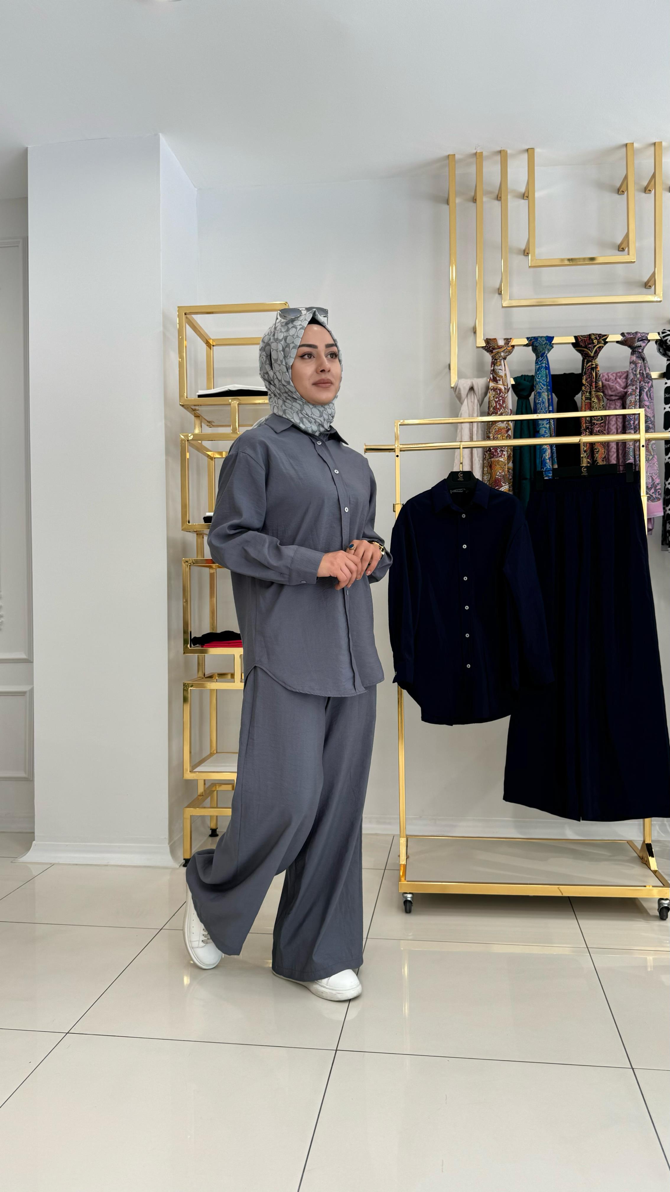 403 Tensel gömlekli takım