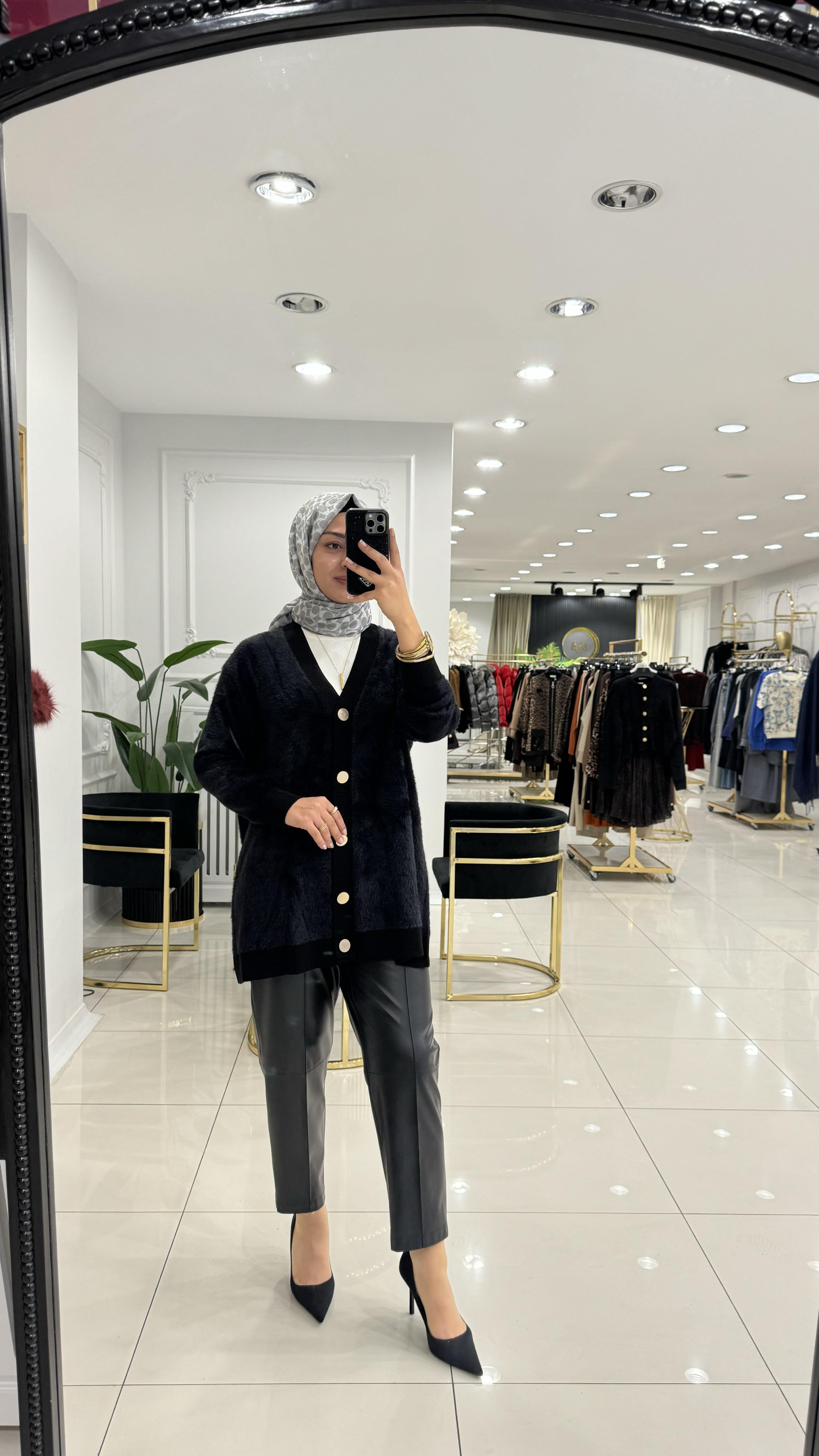 41010 Helin angora hırka-SİYAH