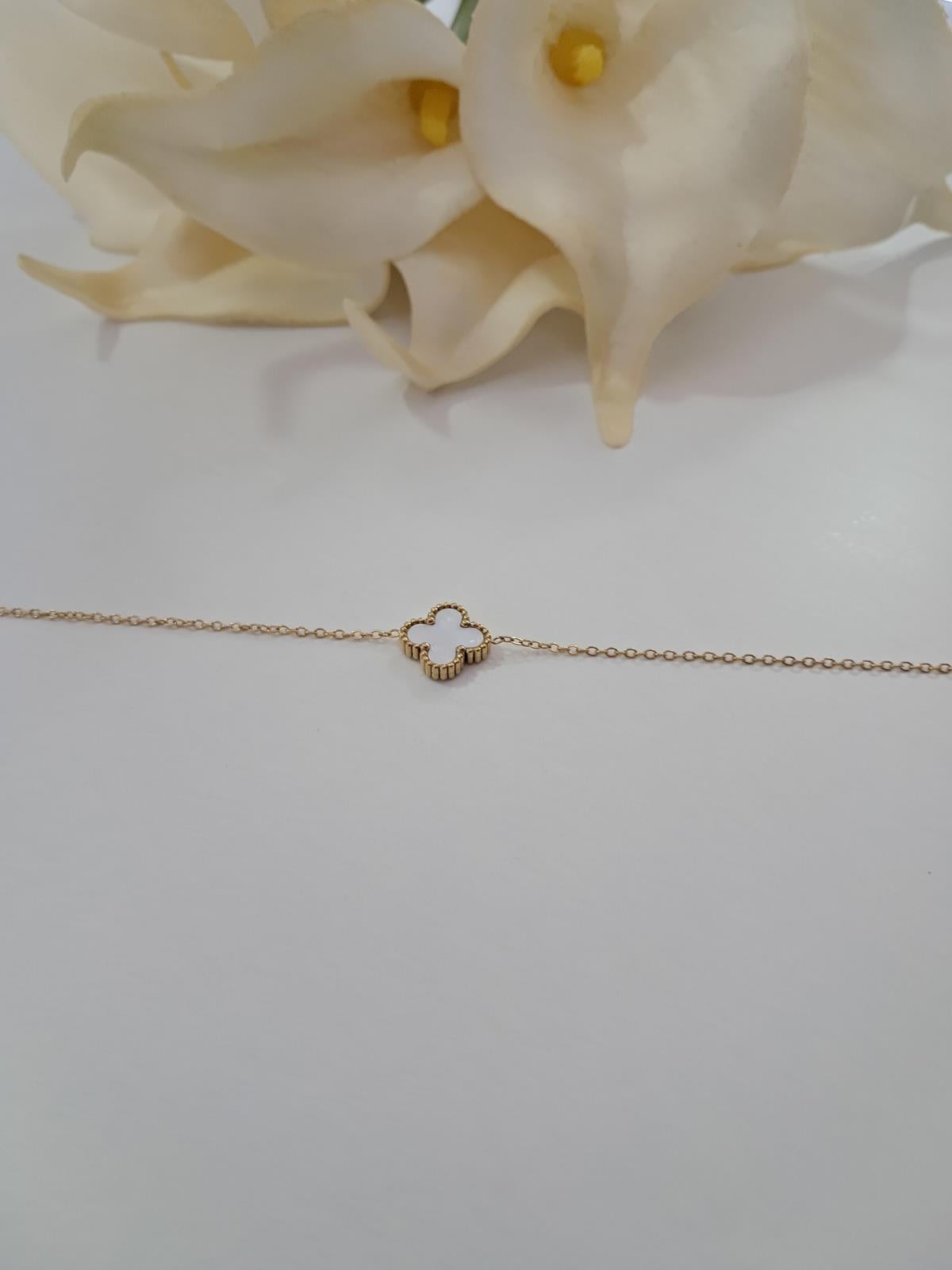 Beyaz Tekli Yonca Bileklik