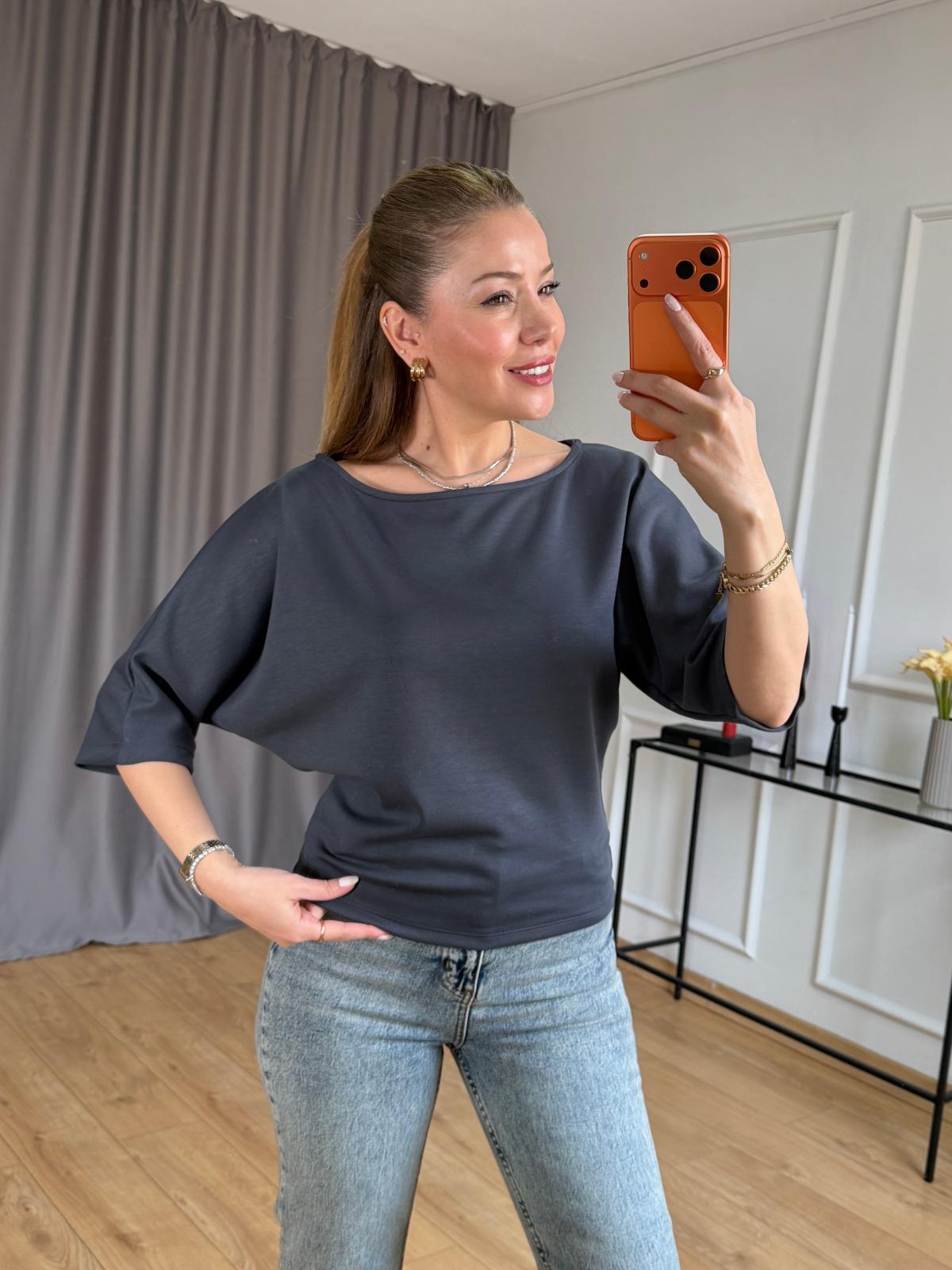 Füme Geniş Yaka Basic Tshirt