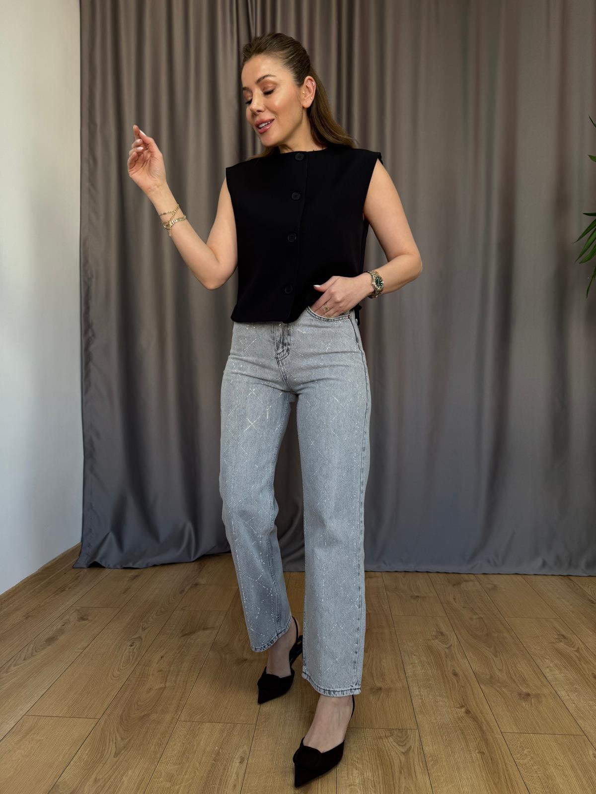 Gri Geometrik Taşlı Jean