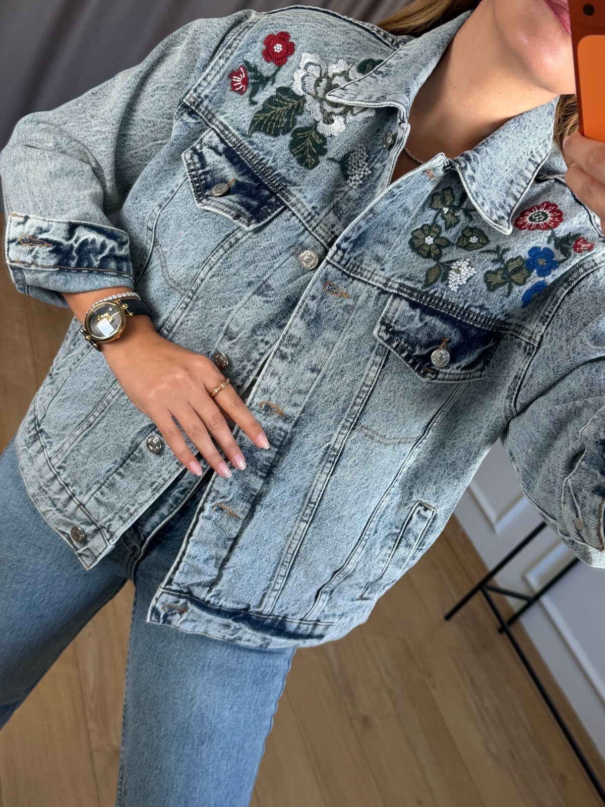 Kar Yıkamalı Nakışlı Jean Ceket
