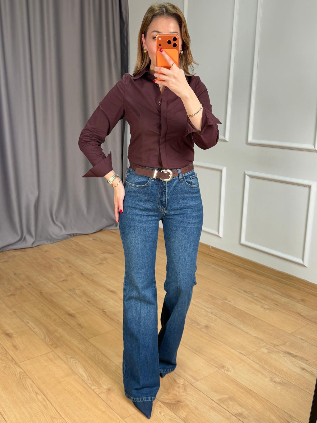 Mavi Ütülü Kemerli Jean