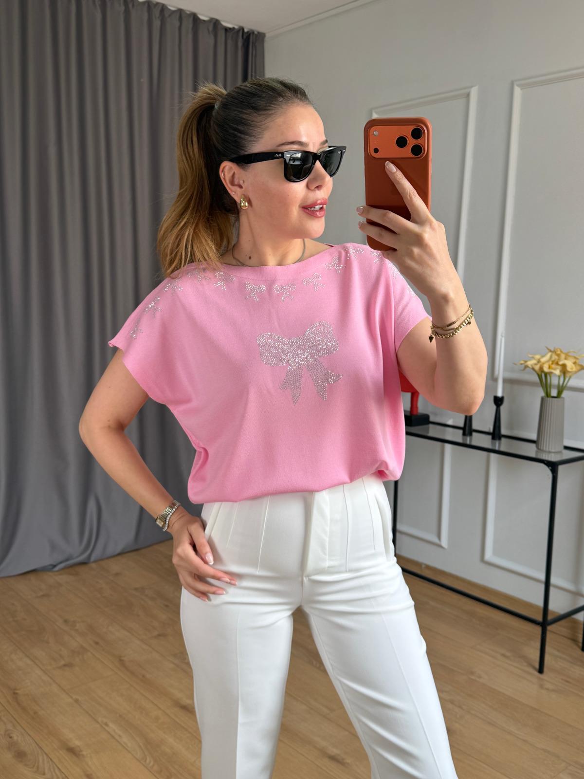 Pembe Fiyonk Detay Triko