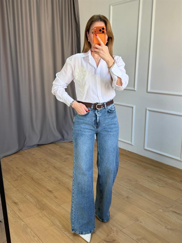 Açık Mavi Bol Paça Kemerli Jean