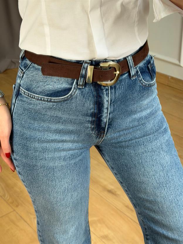 Açık Mavi Ütülü Kemerli Jean