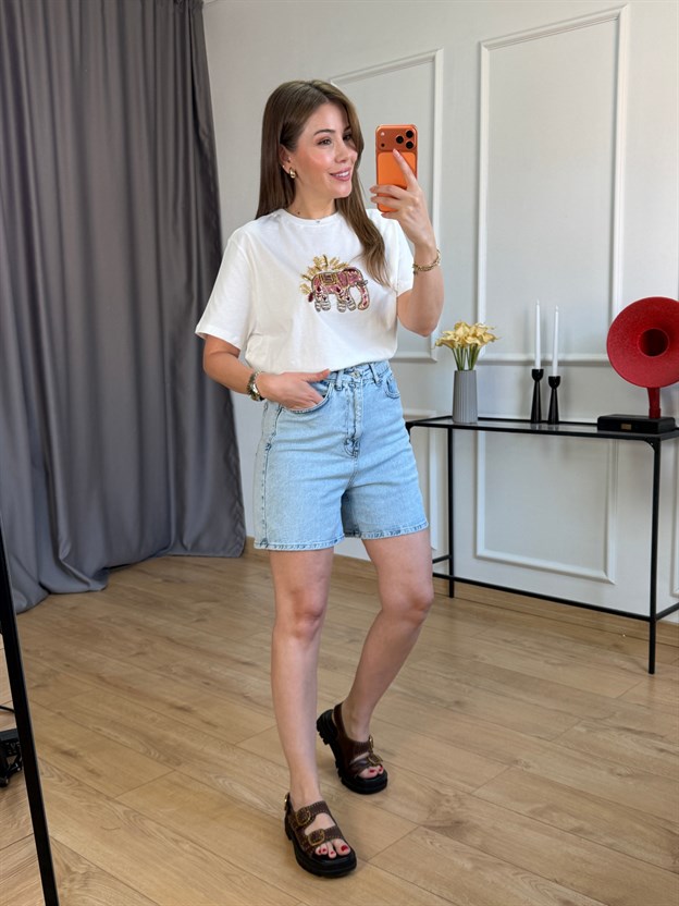 Açık Mavi Ütülü Şort