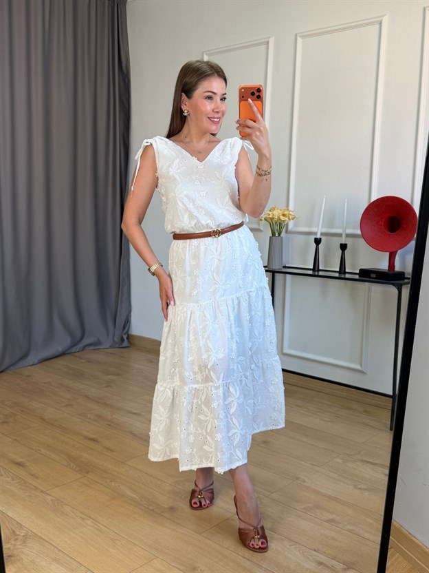 Beyaz Brode V Yaka Büzgülü Elbise