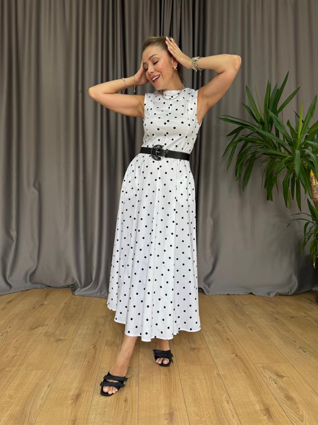 Beyaz Puantiyeli Elbise