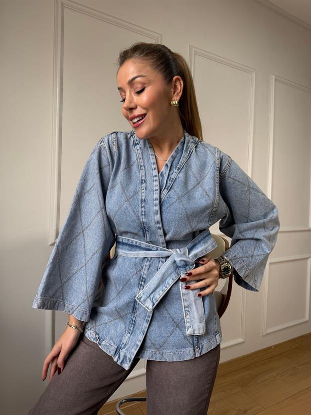 Buz Mavisi Baklava Nakışlı Kuşaklı Ceket