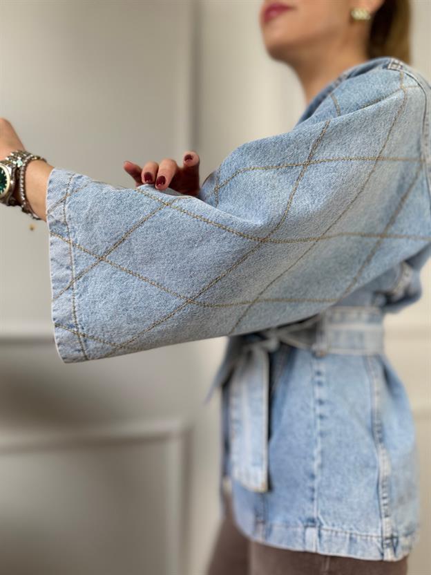 Buz Mavisi Baklava Nakışlı Kuşaklı Ceket