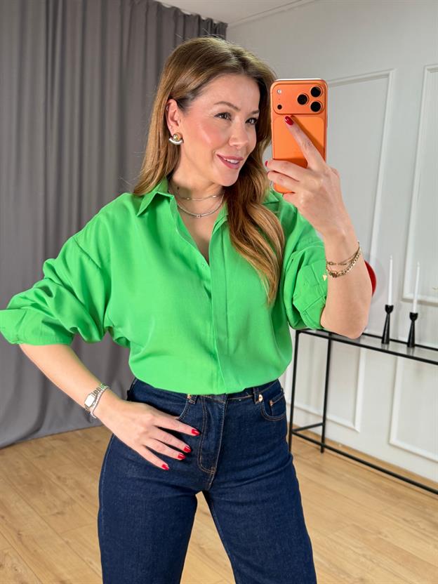 Çimen Yeşili Oversize Gömlek