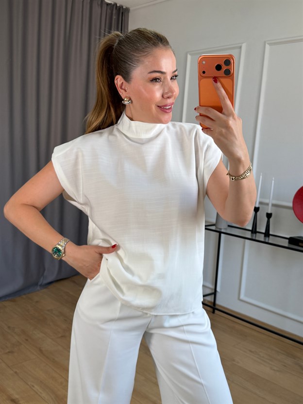Ekru Fularlı Balıkçı Yaka Bluz