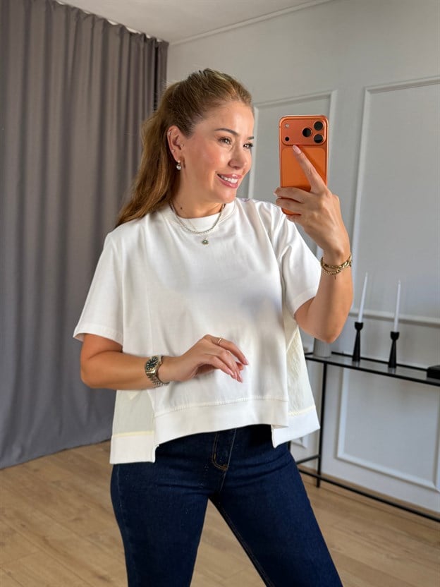 Ekru Paraşüt Detaylı Tasarım Tshirt