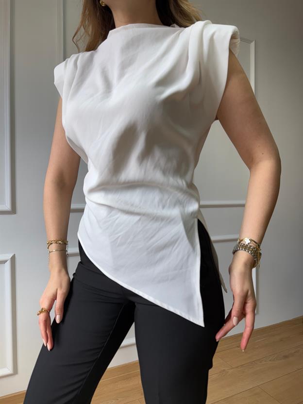 Ekru Pile Detaylı Bluz