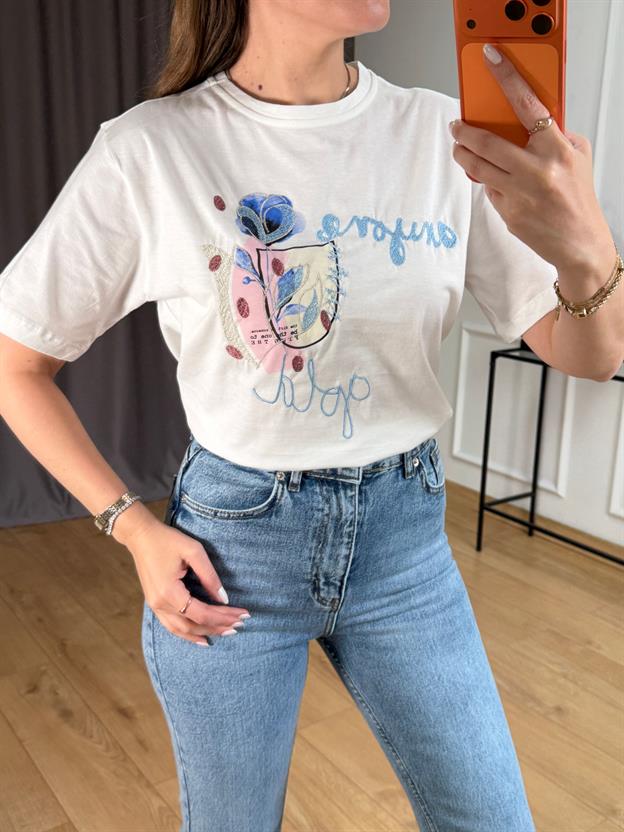 Ekru Yazı Detaylı Tshirt