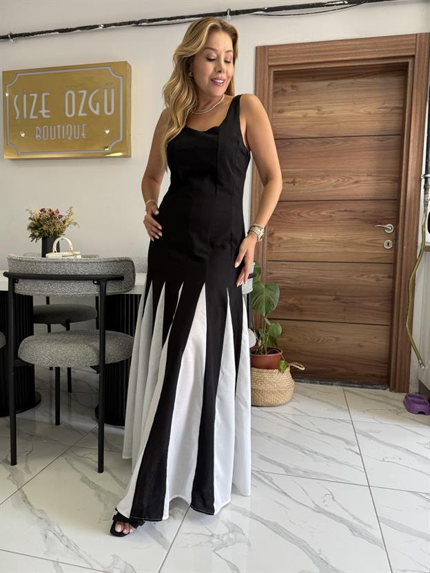 Etek Ucu Ekru Detaylı Siyah Elbise