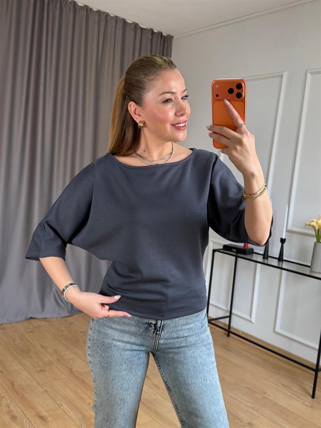 Füme Geniş Yaka Basic Tshirt