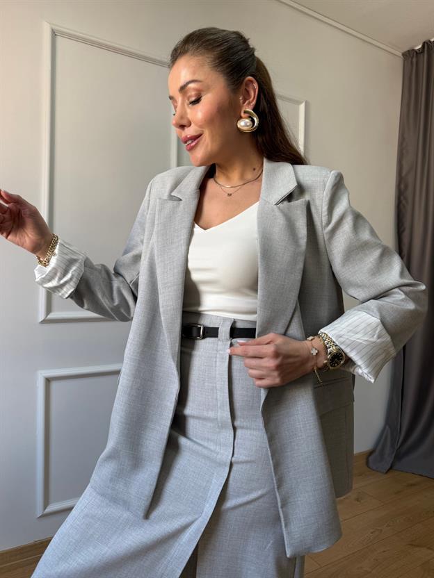 Gri Polivsikon Ceket 