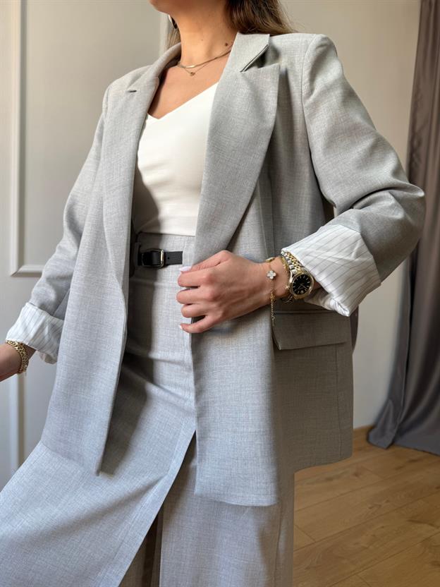 Gri Polivsikon Ceket 