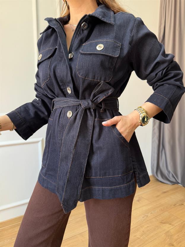 Gümüş Düğmeli Kuşaklı Ceket